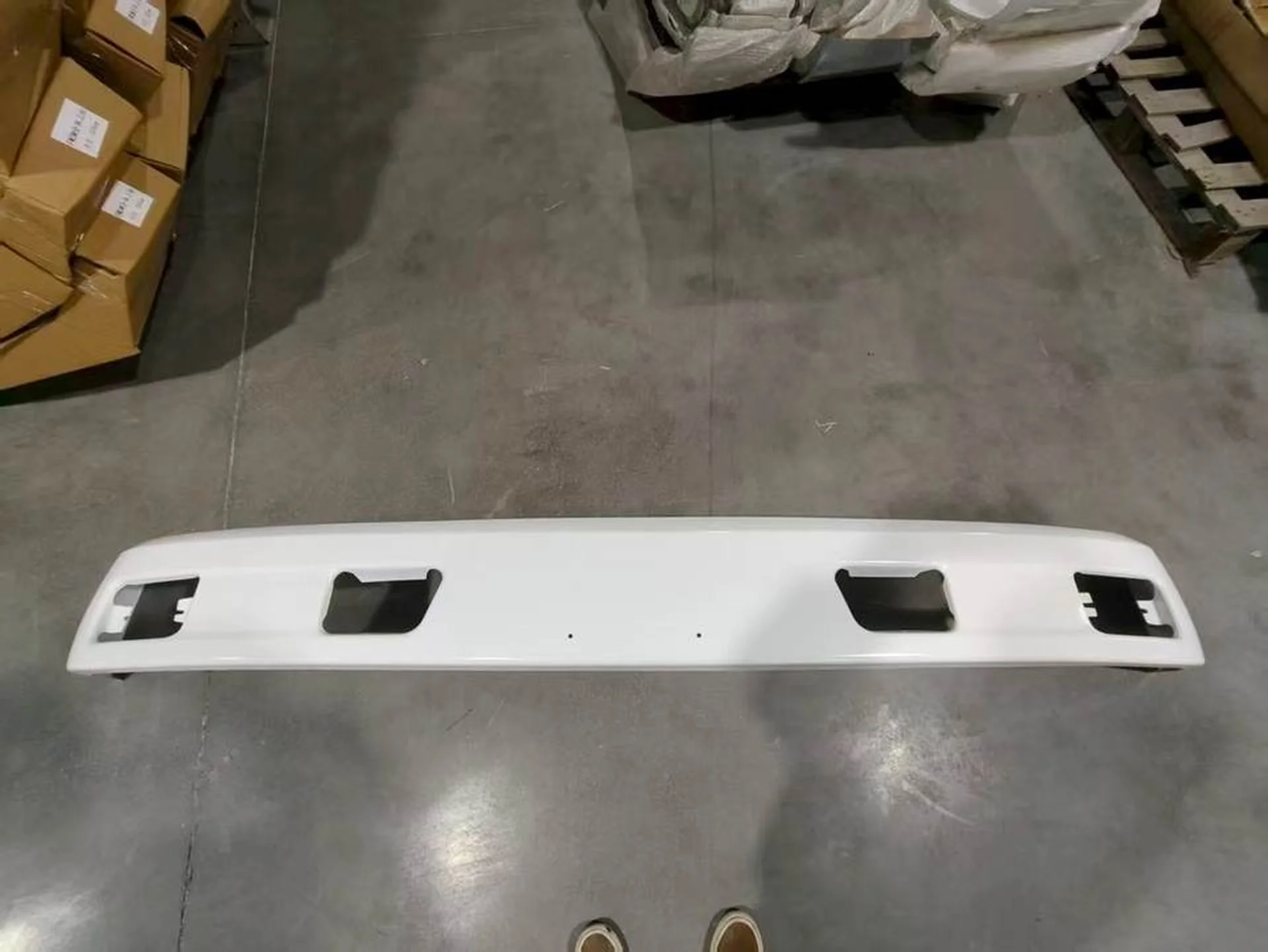 225*205CM Chrome / White Metal Bumper for Hino FM3M / FM2K