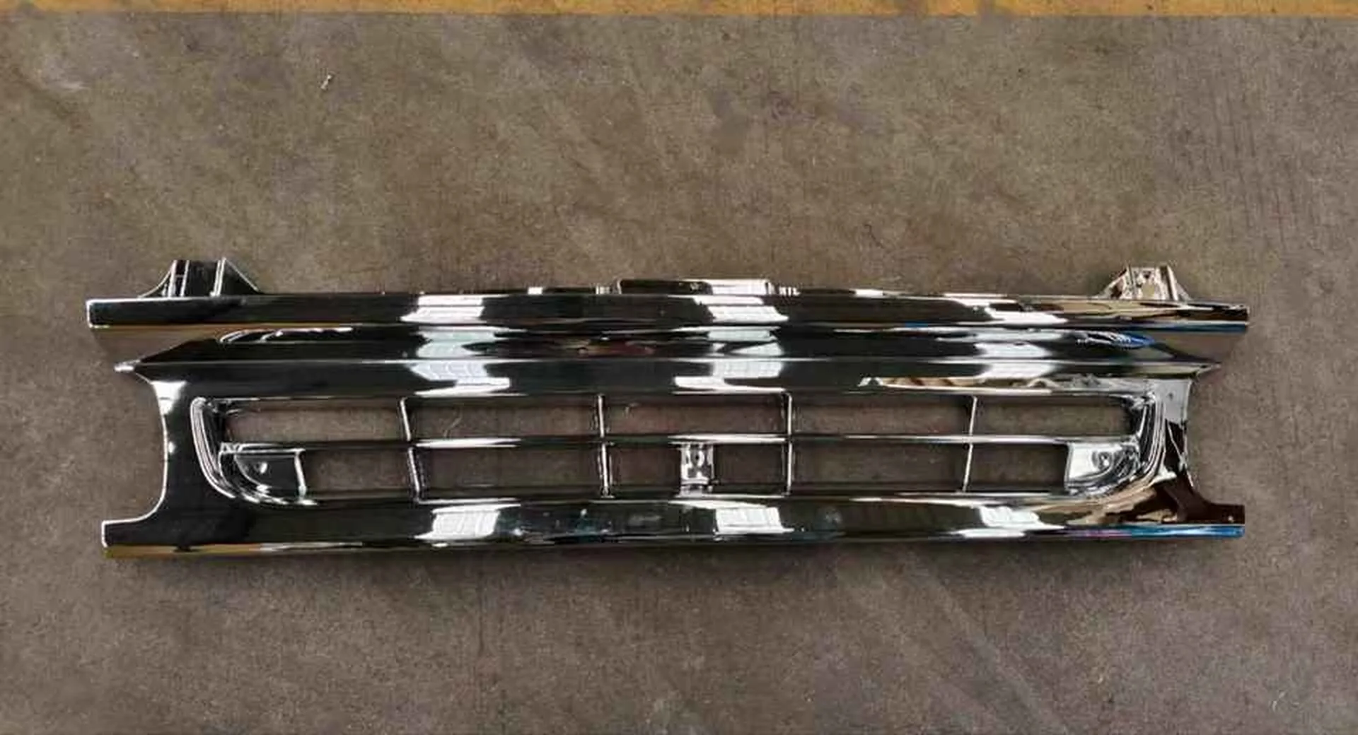 110CM Chrome / Gray Plastic Grille for Hino FB4J / FC4J