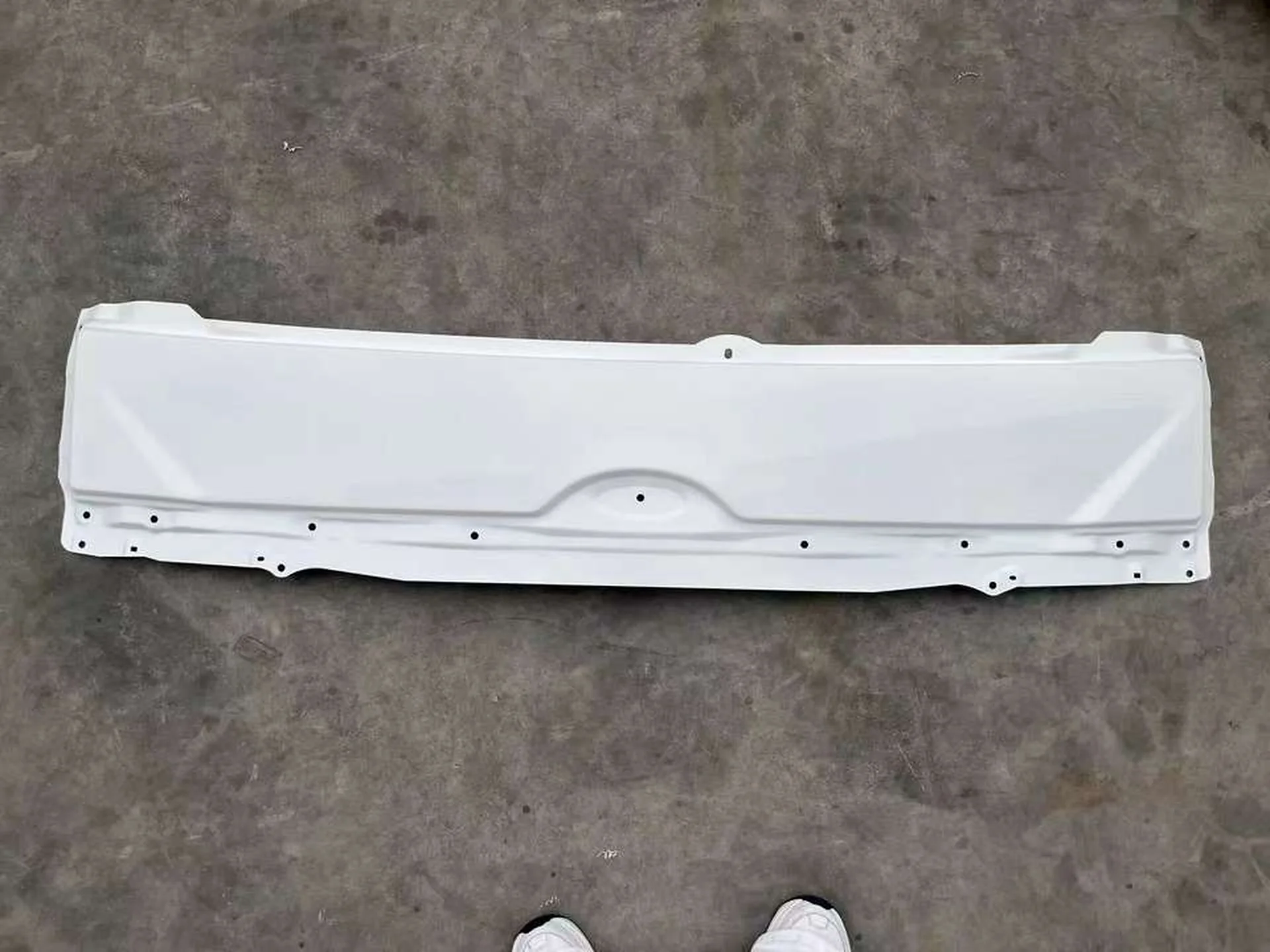 145CM Black / White Metal Front Panel / Garnish for Hino 300 Dutro