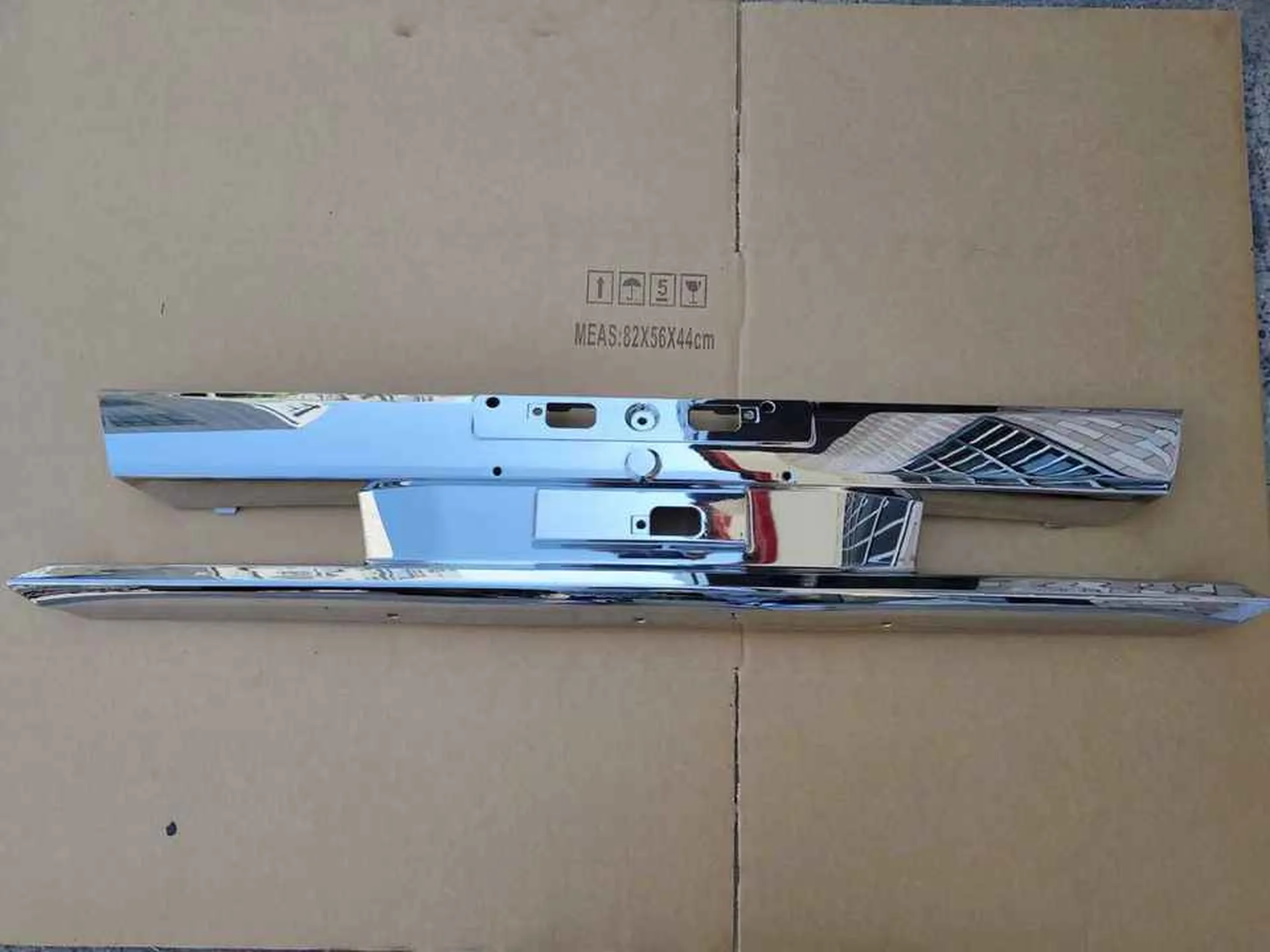 110*125CM Chrome Plastic Bumper for Hino Dominator 500 / New 500