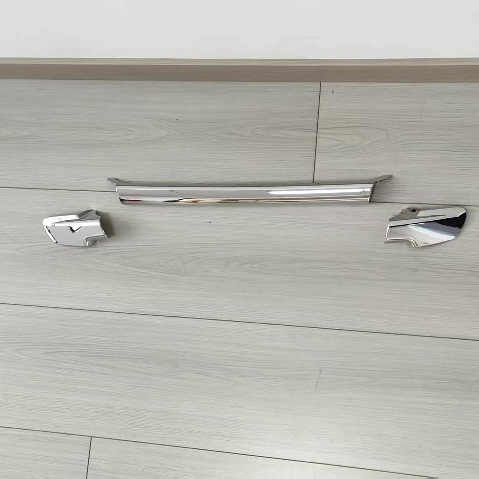 65CM Chrome Plastic Front Panel / Garnish for Hino Dominator 500 / New 500