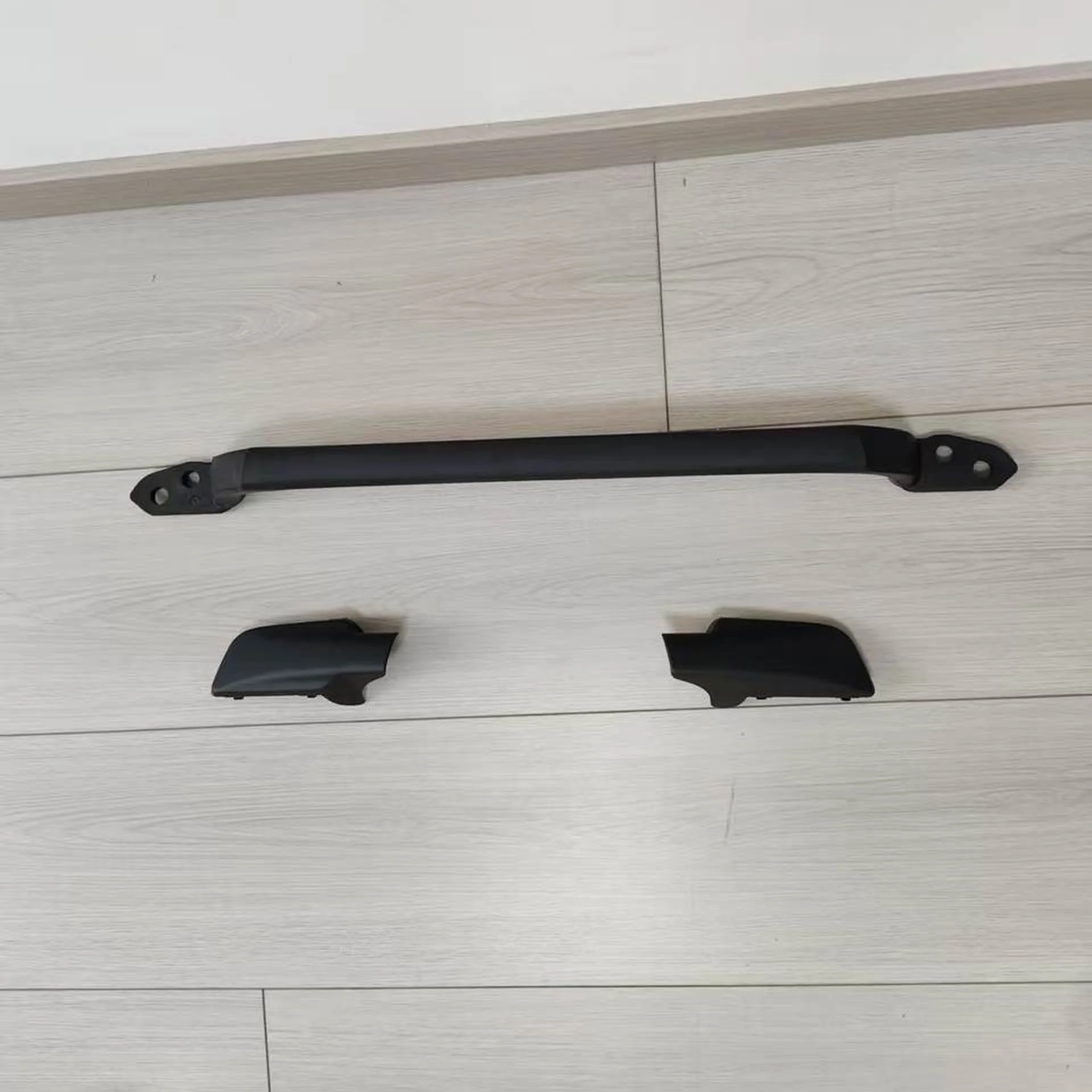 65CM Black ABS Plastic Front Panel / Garnish for Hino Dominator 500 / New 500
