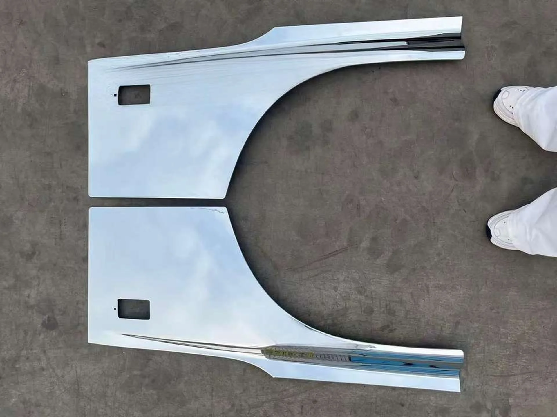 Chrome Plastic Door / Window Trim for Hino Dominator 500 / New 500