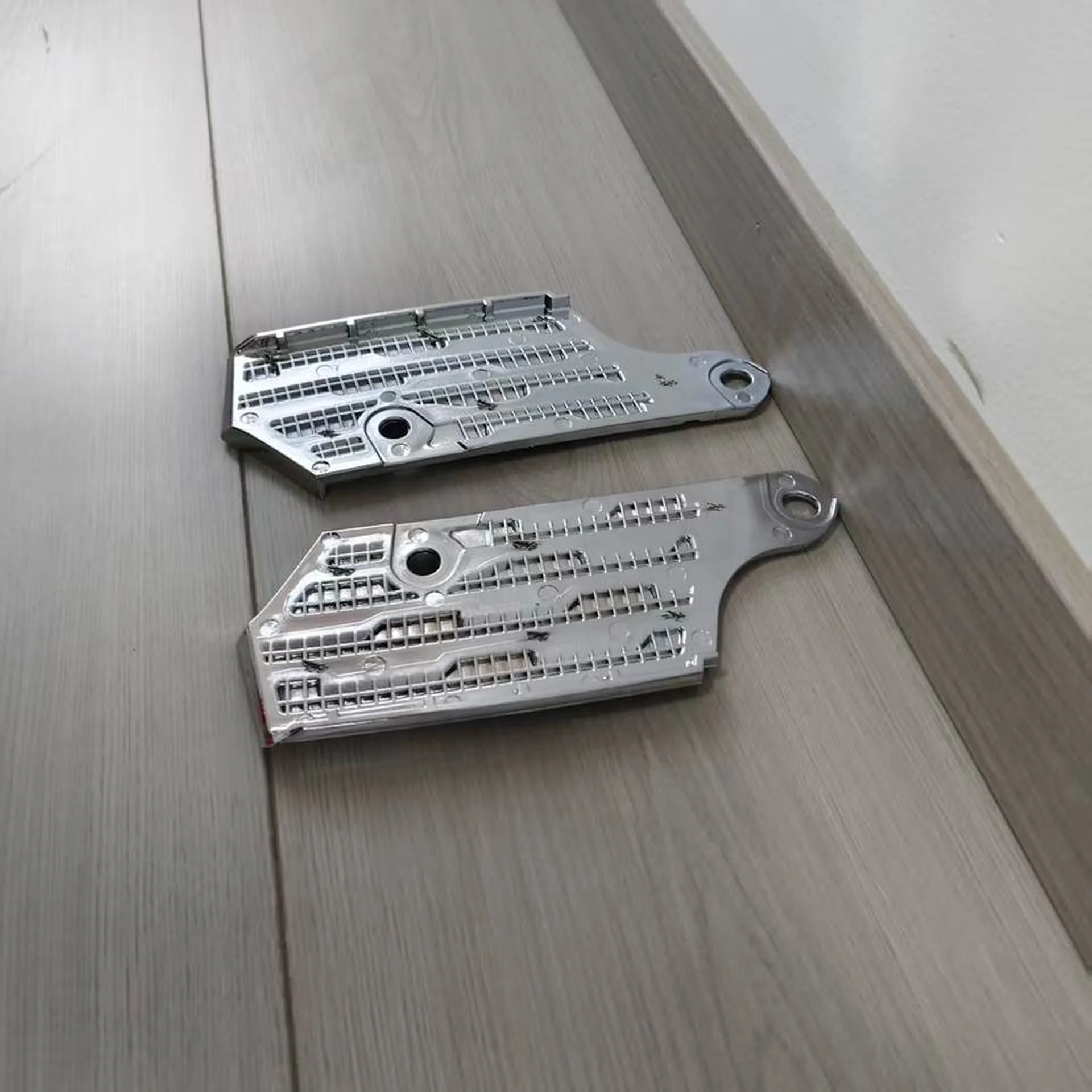 Chrome Plastic Bumper for Hino New Mega 700