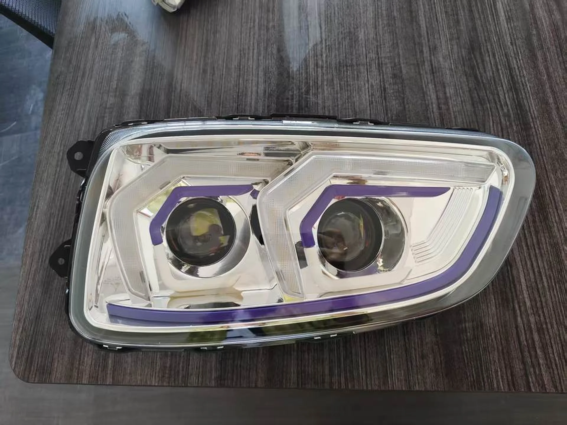 12V24V Black / Blue ABS Plastic Head Lamp for Hino Mega 500