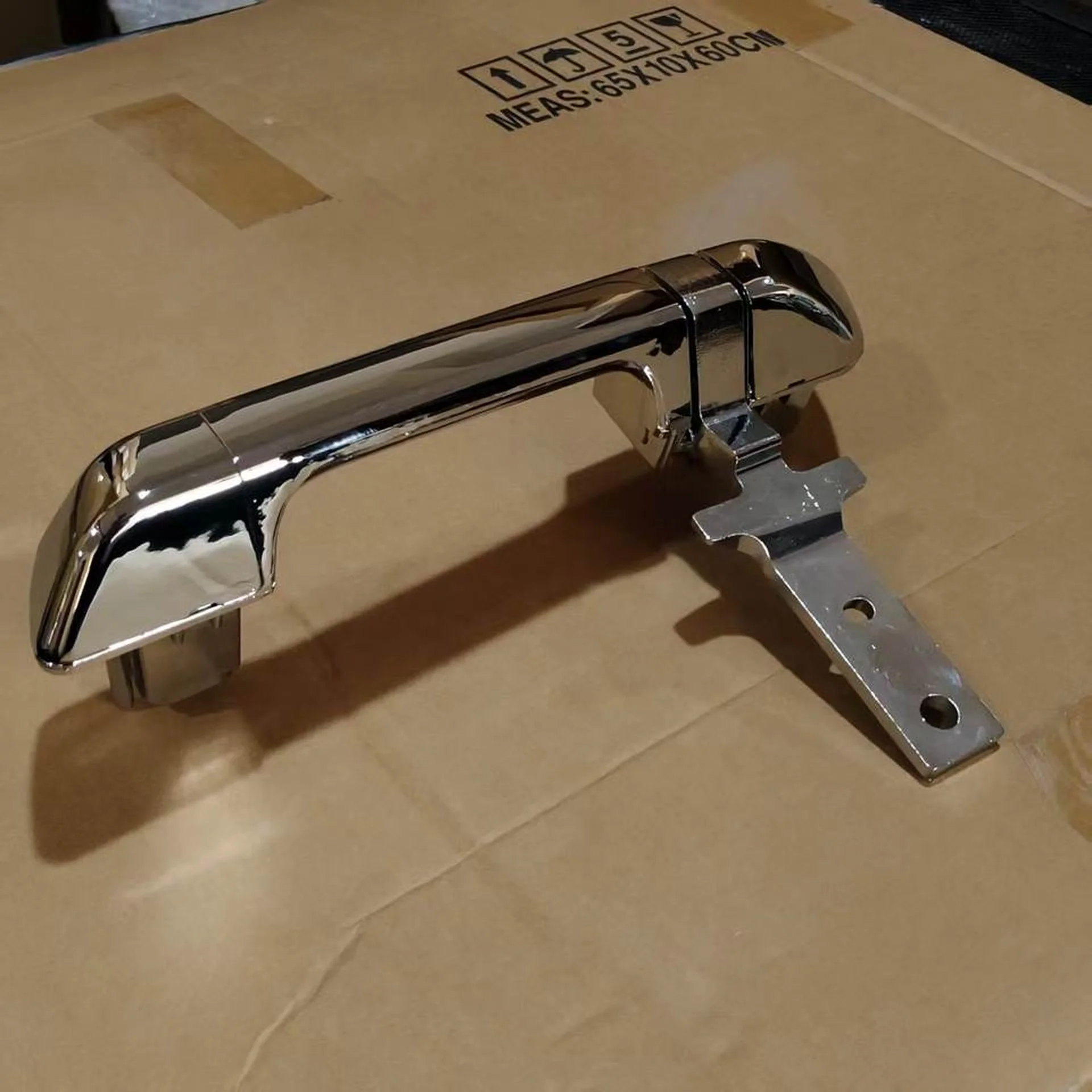 Chrome Plastic Front Panel / Garnish for Hino New Mega 700