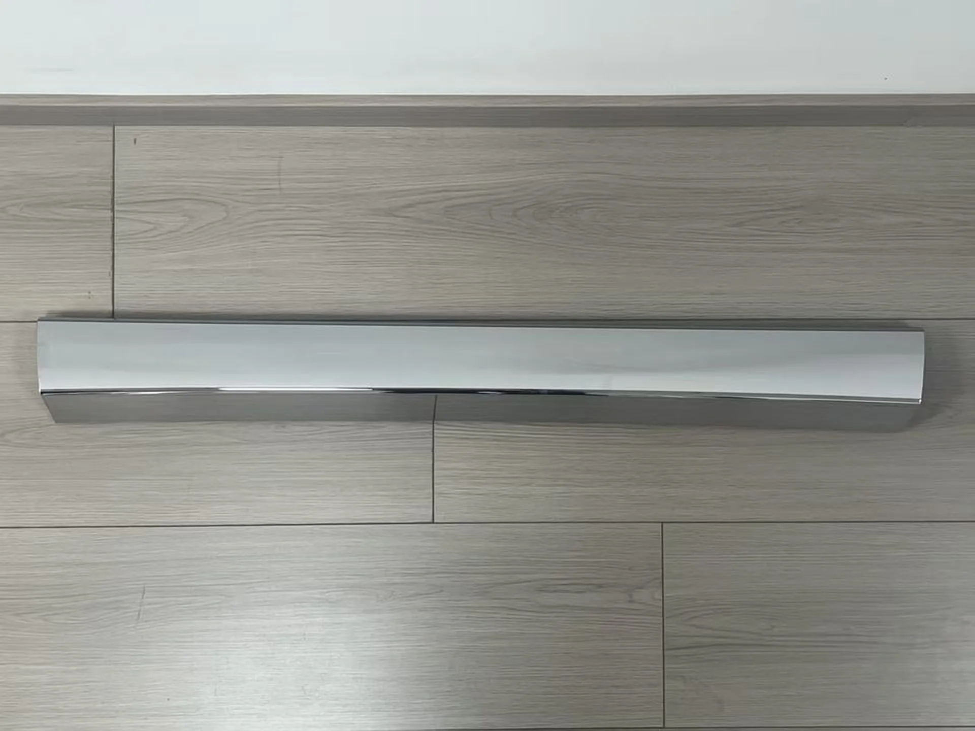 Chrome Plastic Bumper for Isuzu New Elf 2023