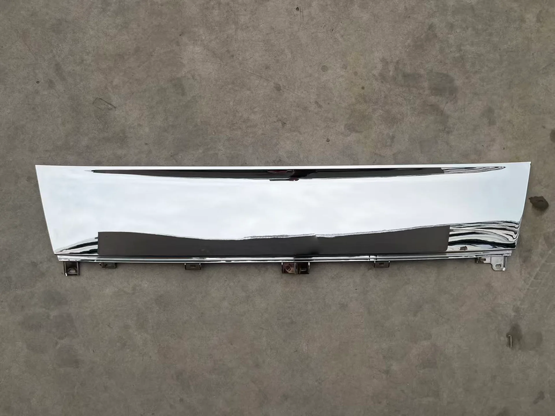 Chrome Plastic Front Panel / Garnish for Isuzu New Elf 2023