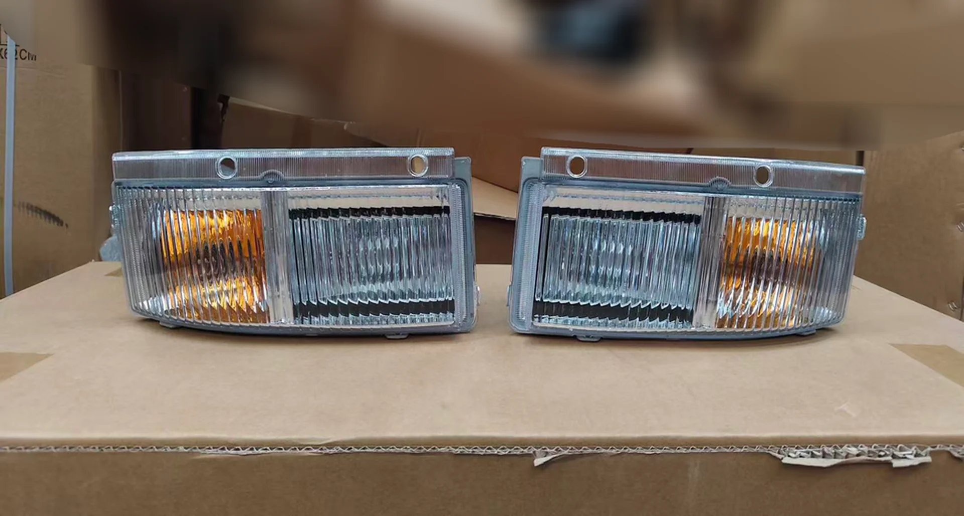 Plastic Fog Lamp for Isuzu Giga 2017