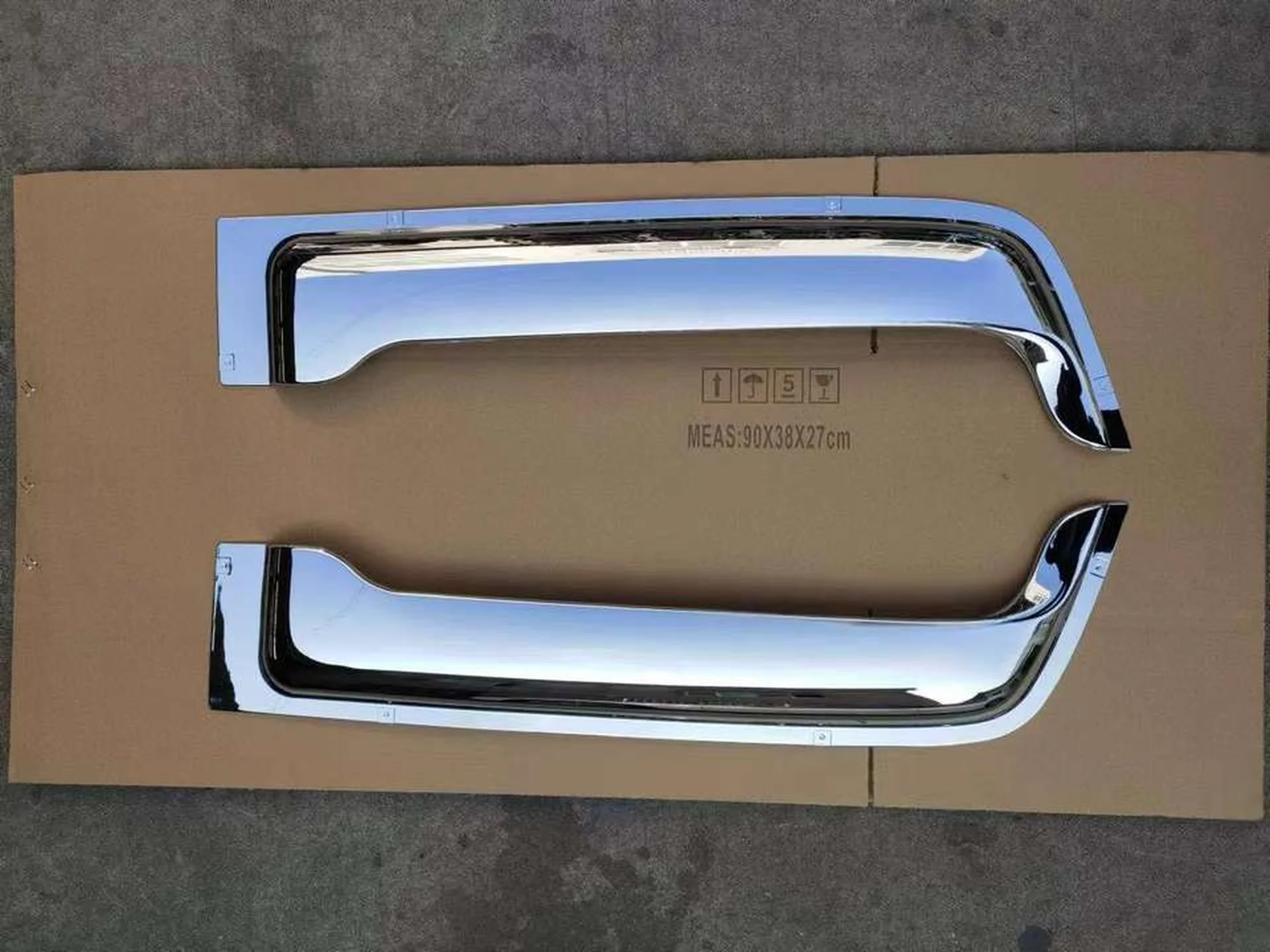 Chrome / Black Plastic Rain Shield / Visor for Isuzu Giga 2010-2012