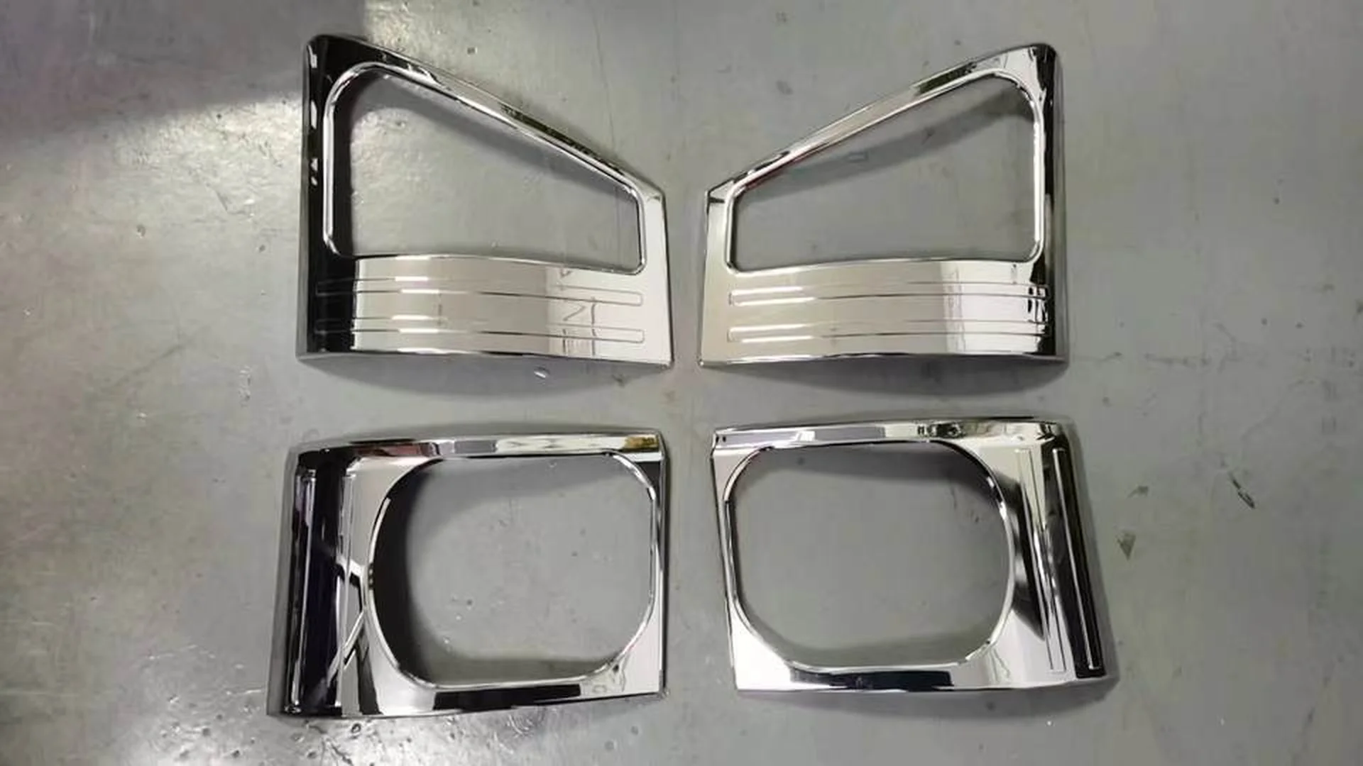 Chrome Plastic Head Lamp for Isuzu NPR 700P