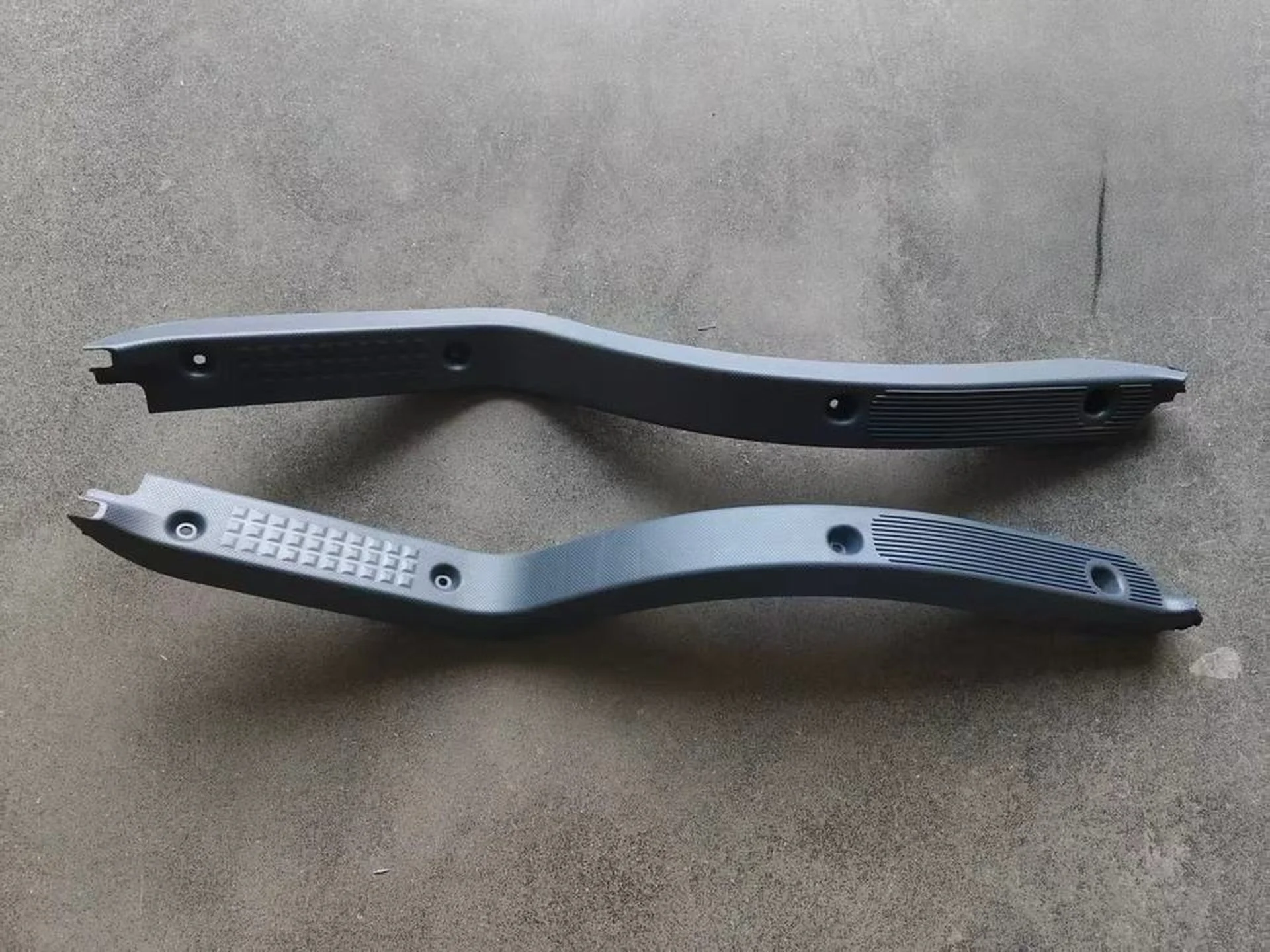 Black Plastic Trim / Cover for Isuzu NPR 700P