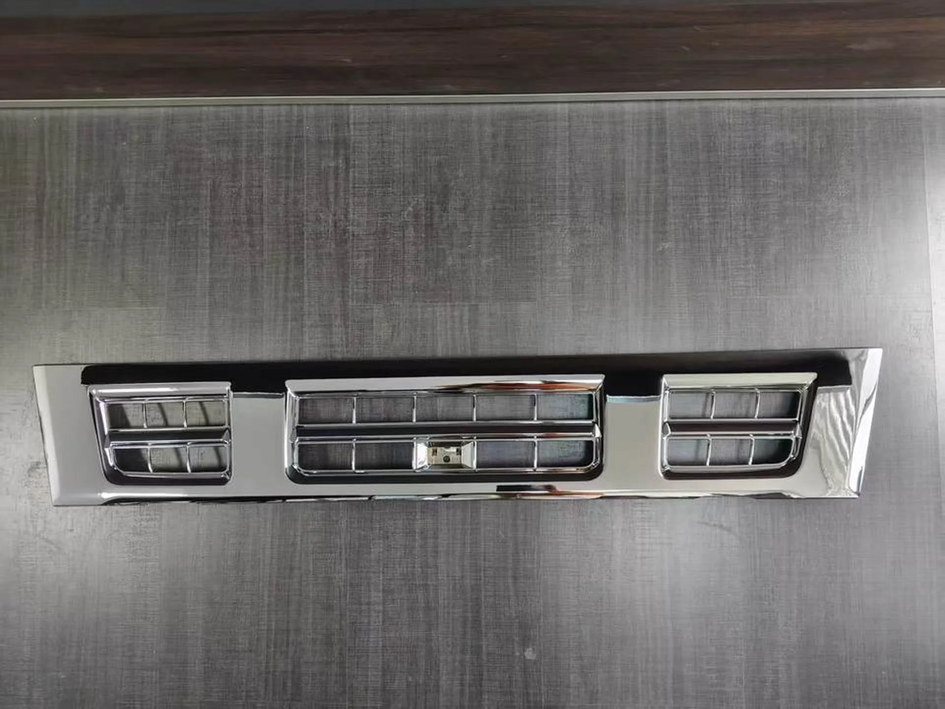 135CM Chrome Plastic Grille for Isuzu NQR 600P