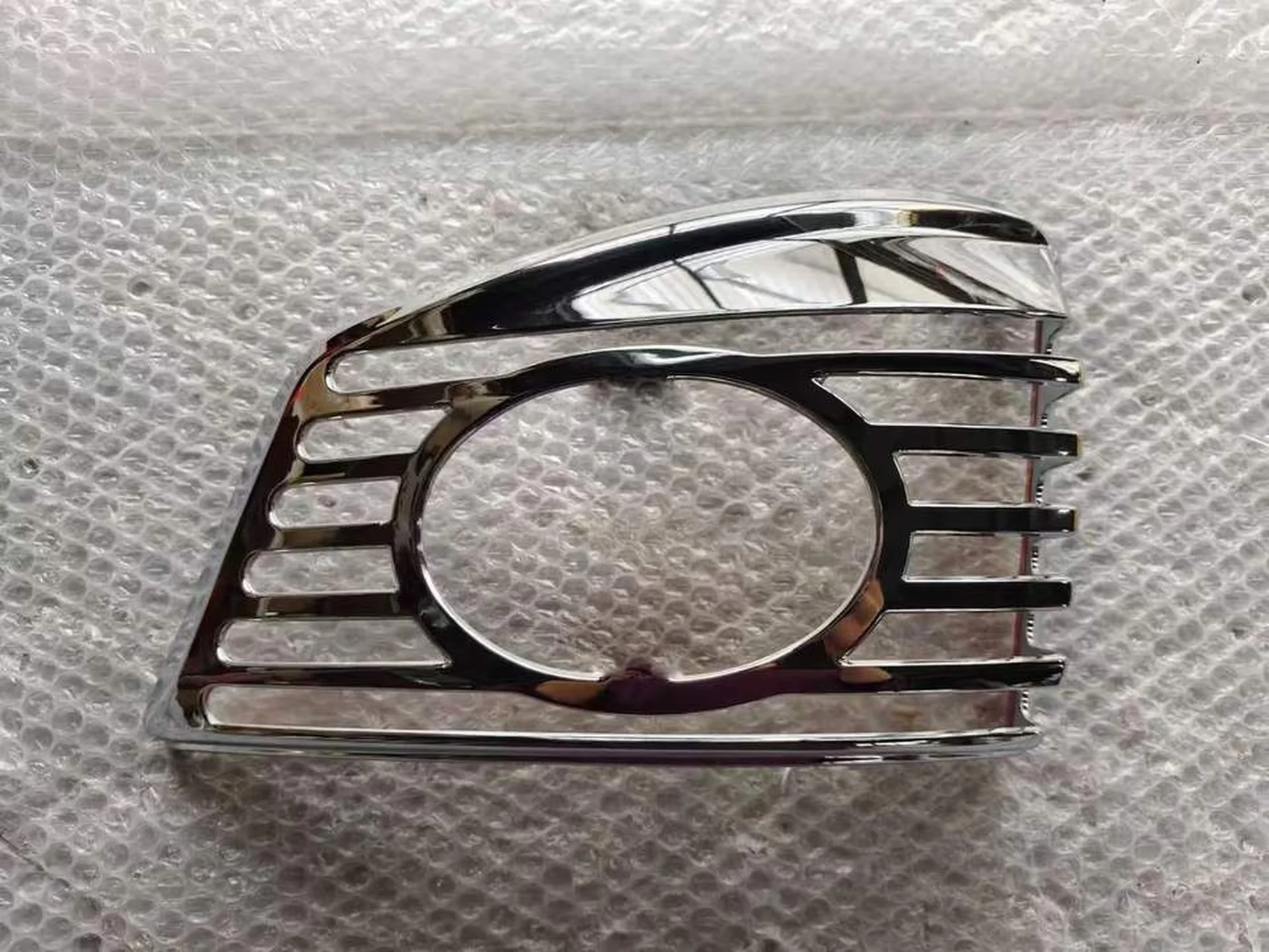 Chrome Plastic Corner Lamp for Hino Victor