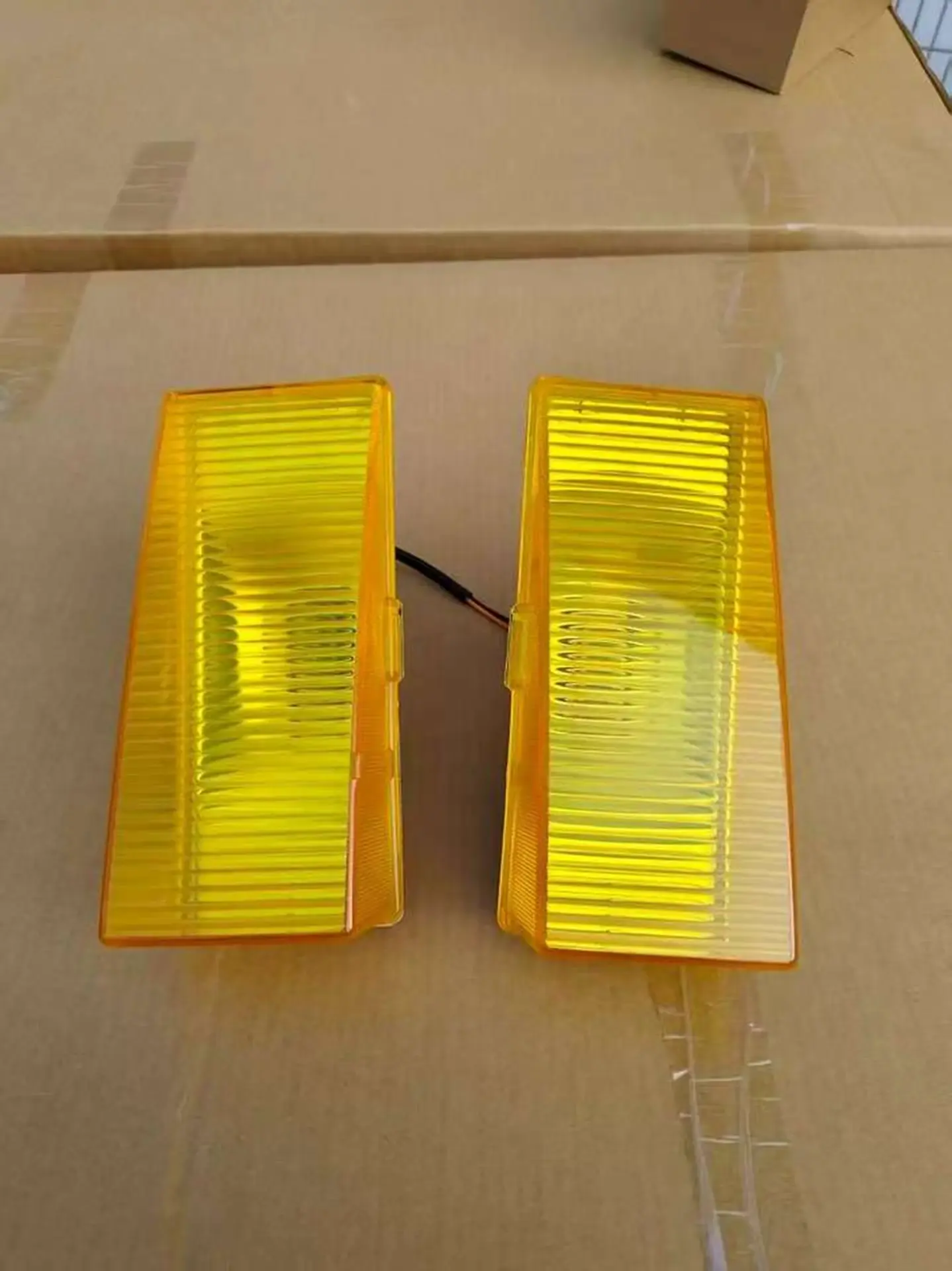 Plastic Fog Lamp for Mitsubishi F320 / F330