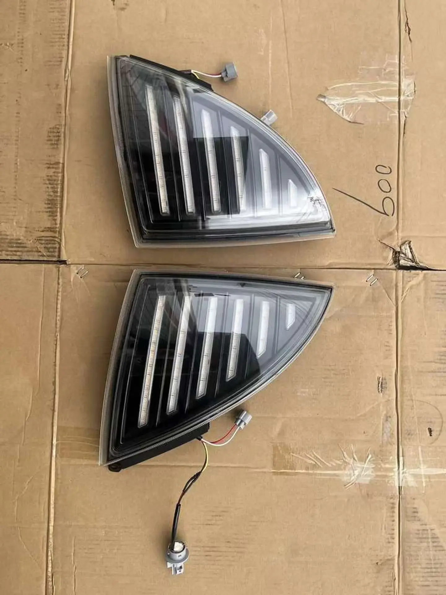 12V Plastic Side Marker Lamp for Hino
