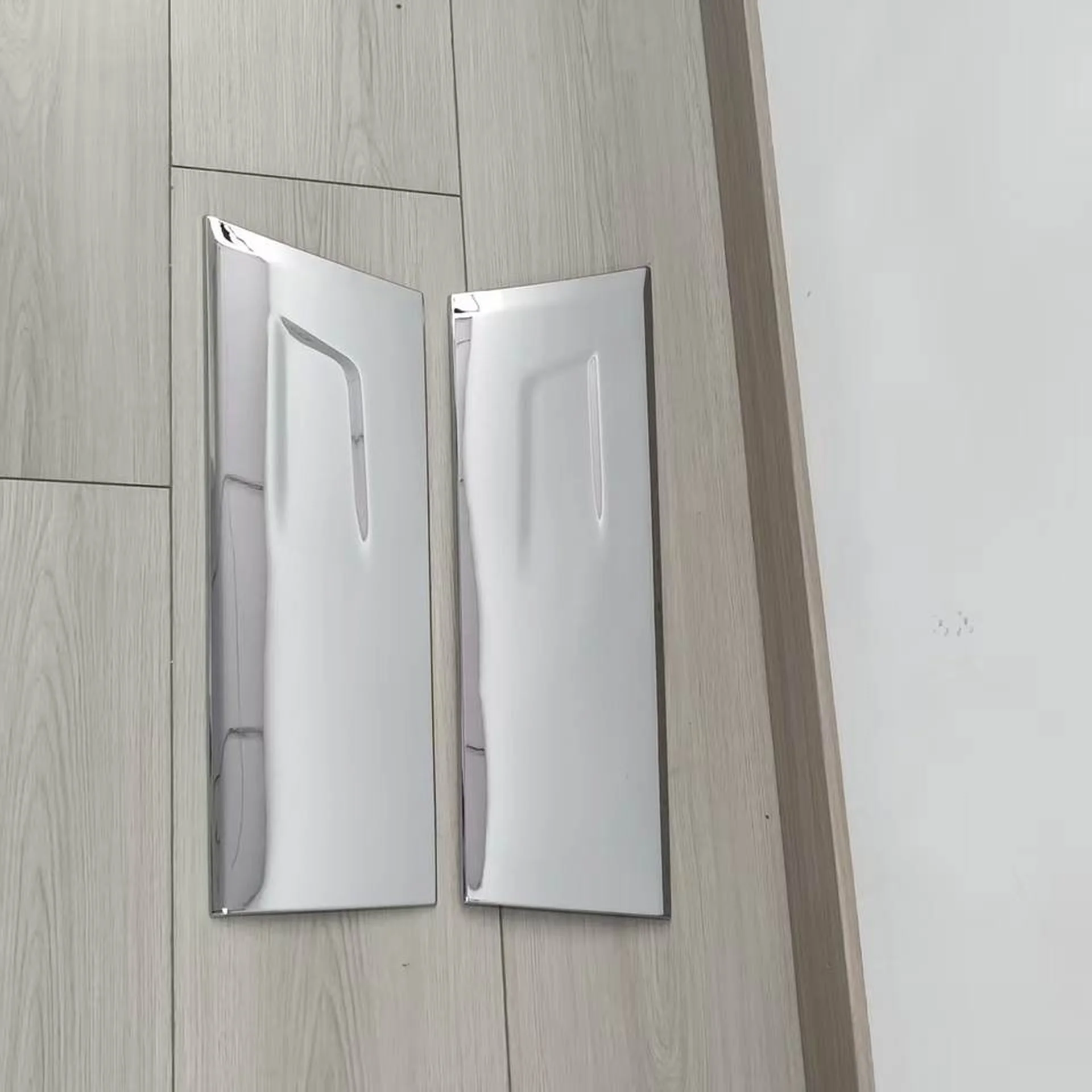 Chrome Plastic Door / Window Trim for Mitsubishi Canter 2007