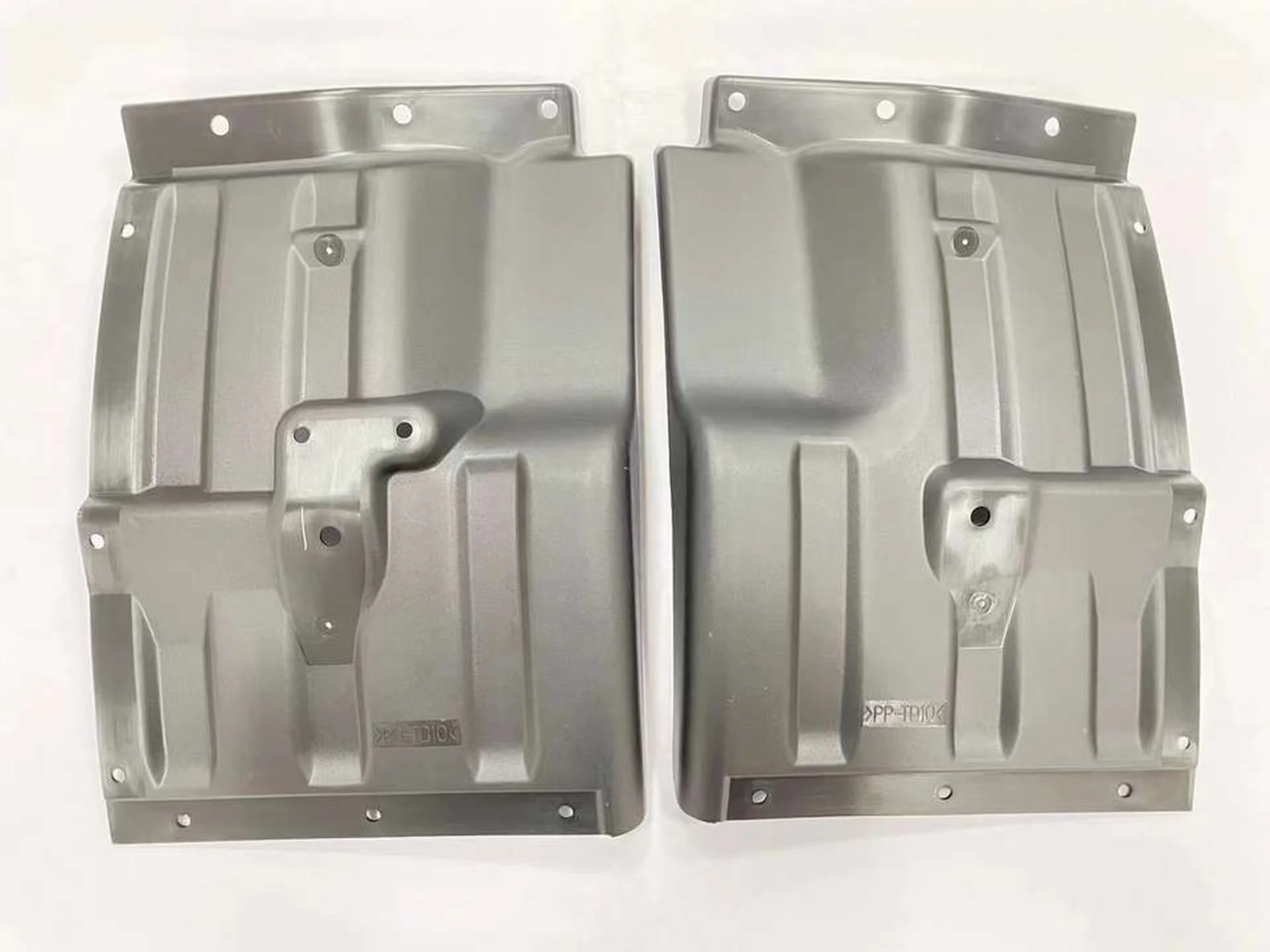 Black / Gray Plastic Fender / Mud Flap for Mitsubishi FE647 / FE511