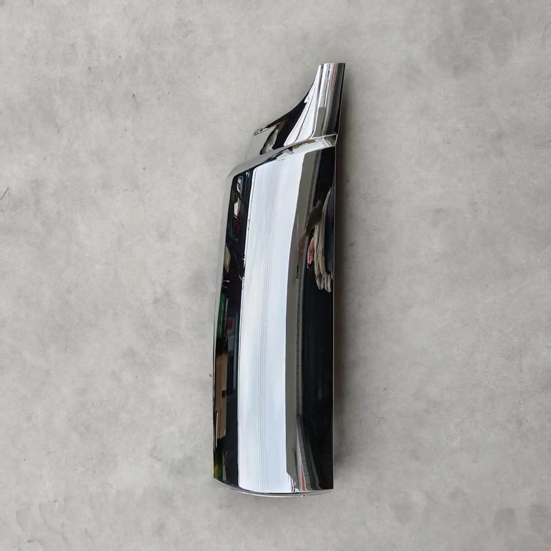 Plastic Corner Panel for Nissan
