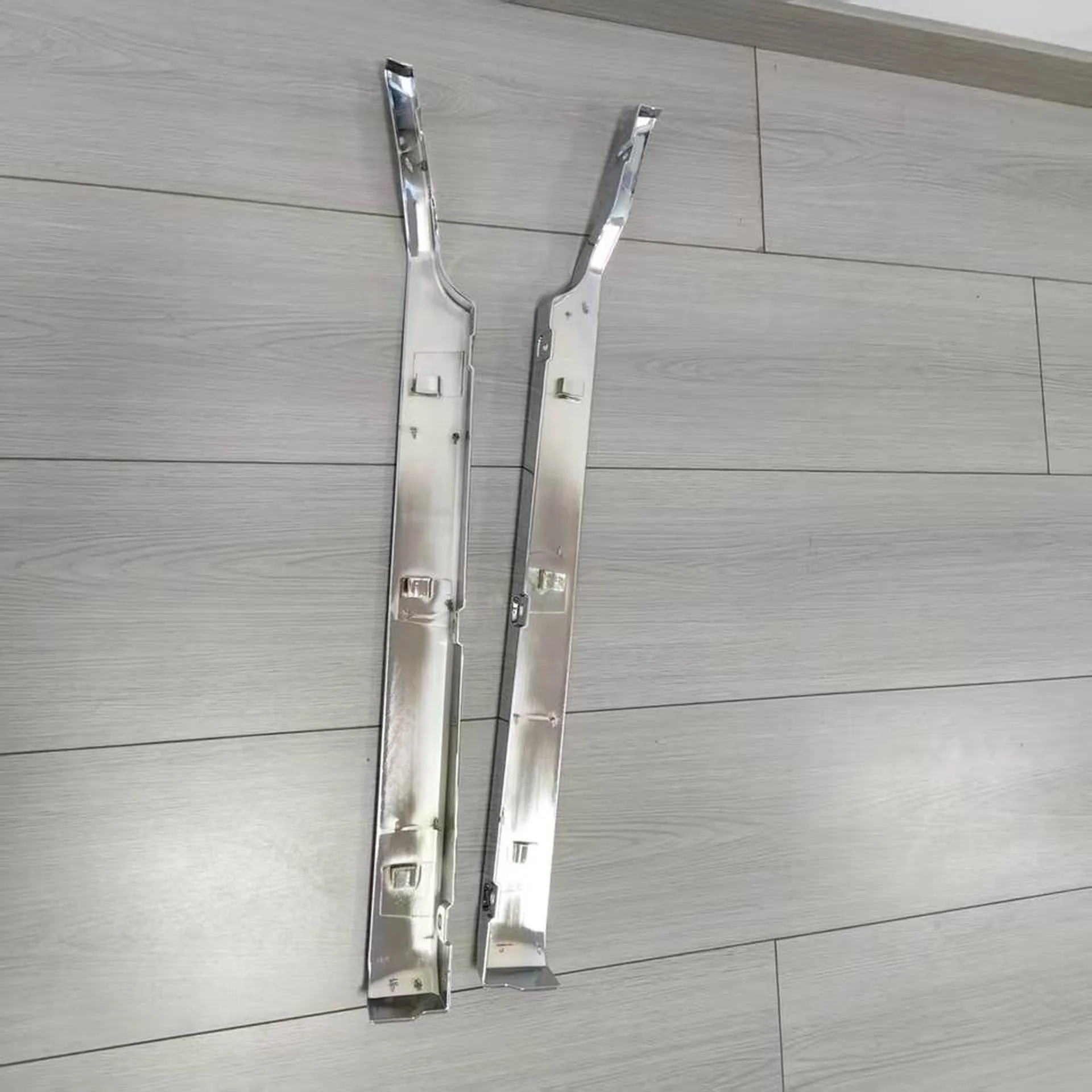 Chrome Plastic Bumper for Nissan UD / Quon