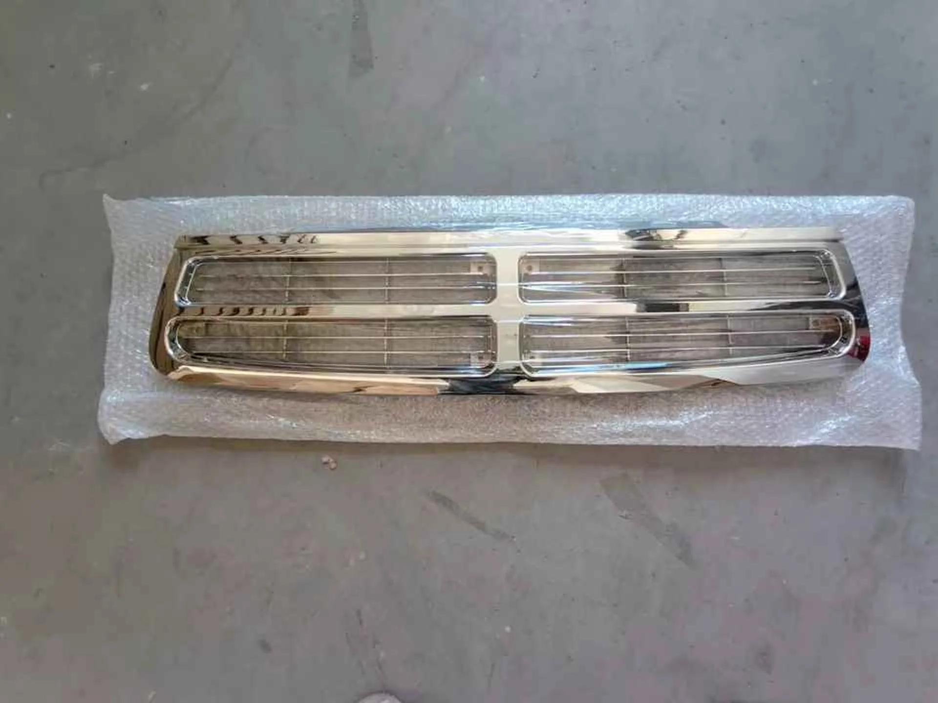 Black / Gray Plastic Grille for Hyundai