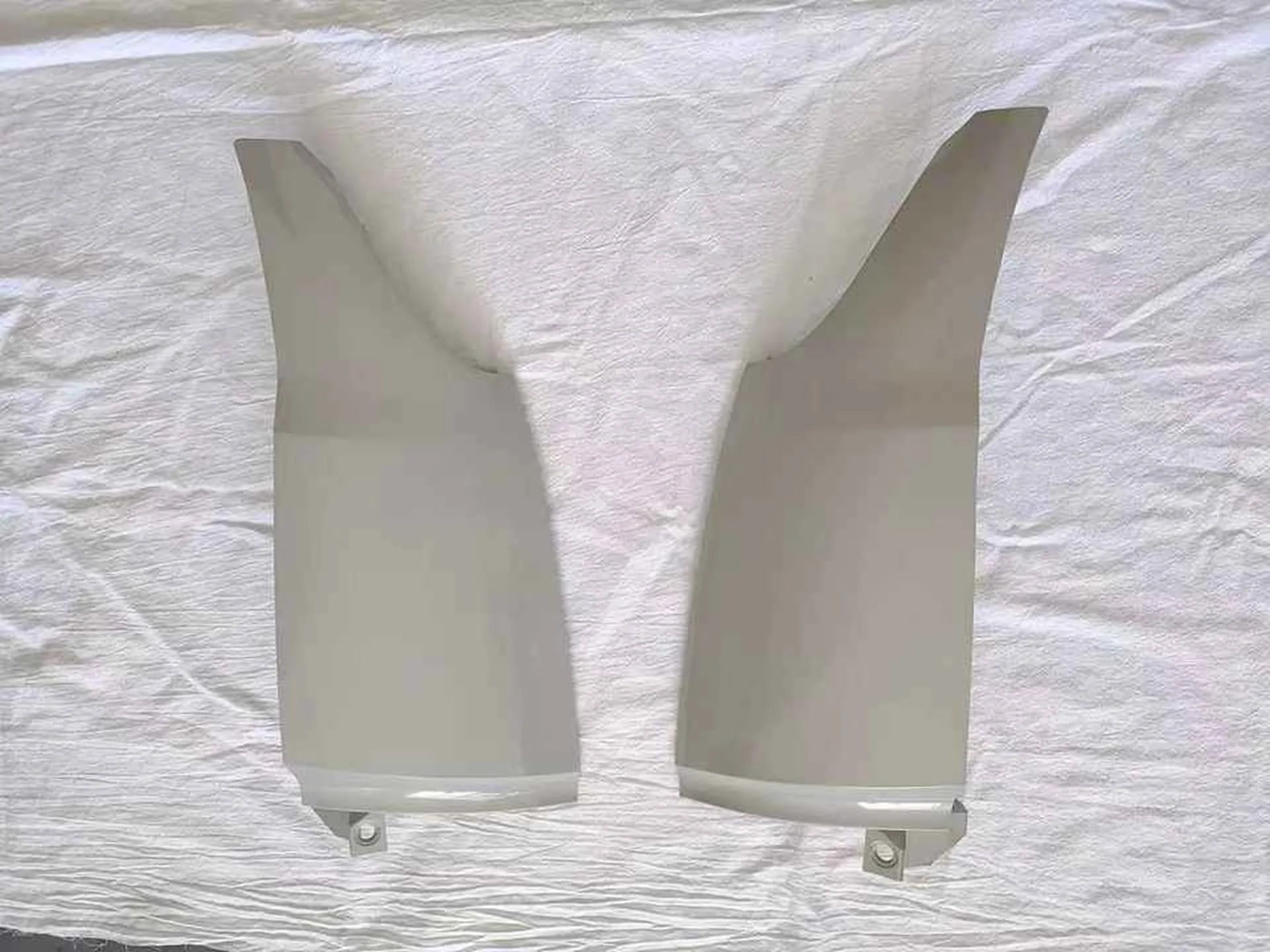 Gray Plastic Corner Panel for Hyundai HD65 / HD78