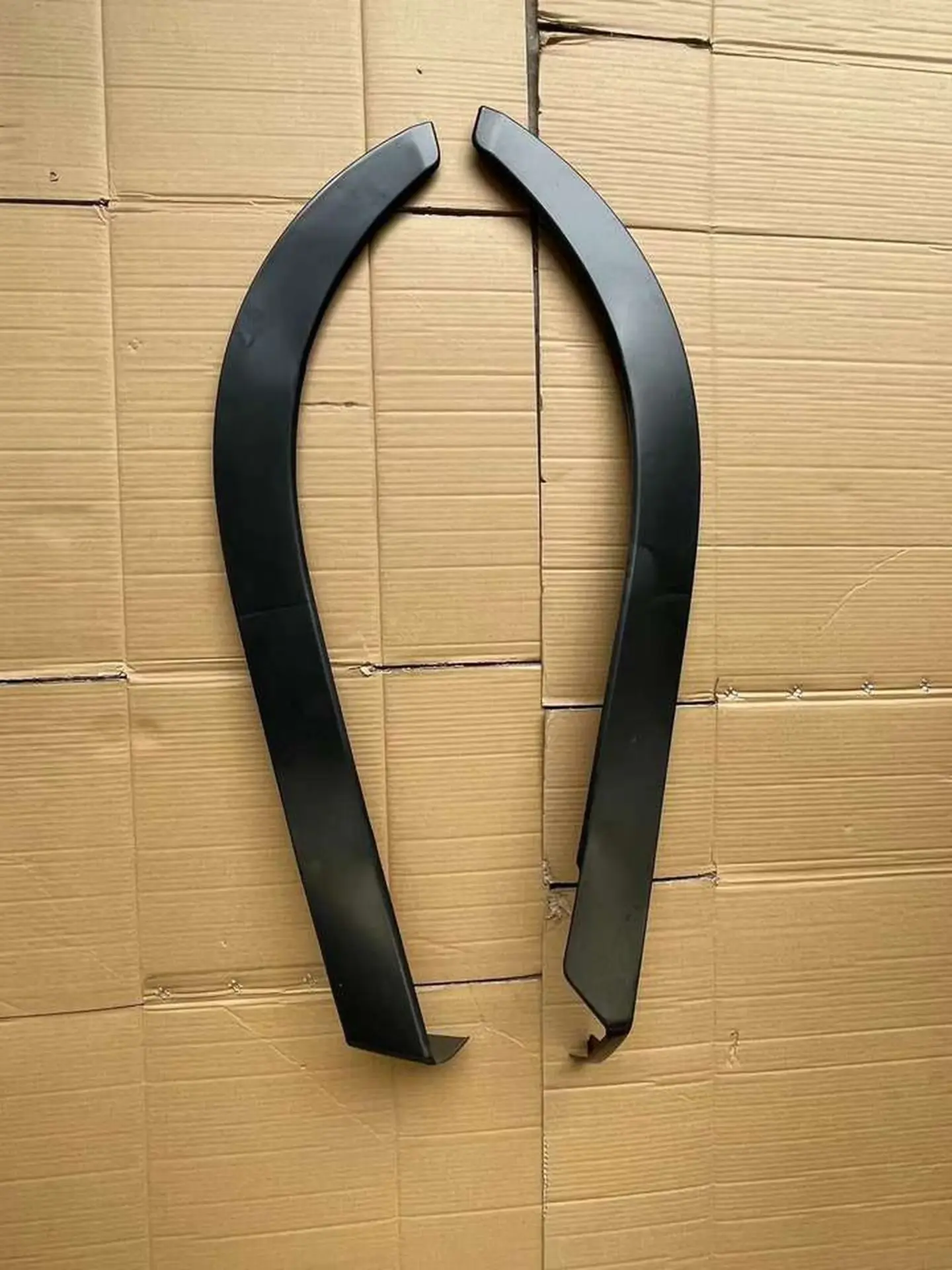 Black Plastic Fender / Mud Flap for Hino Victor