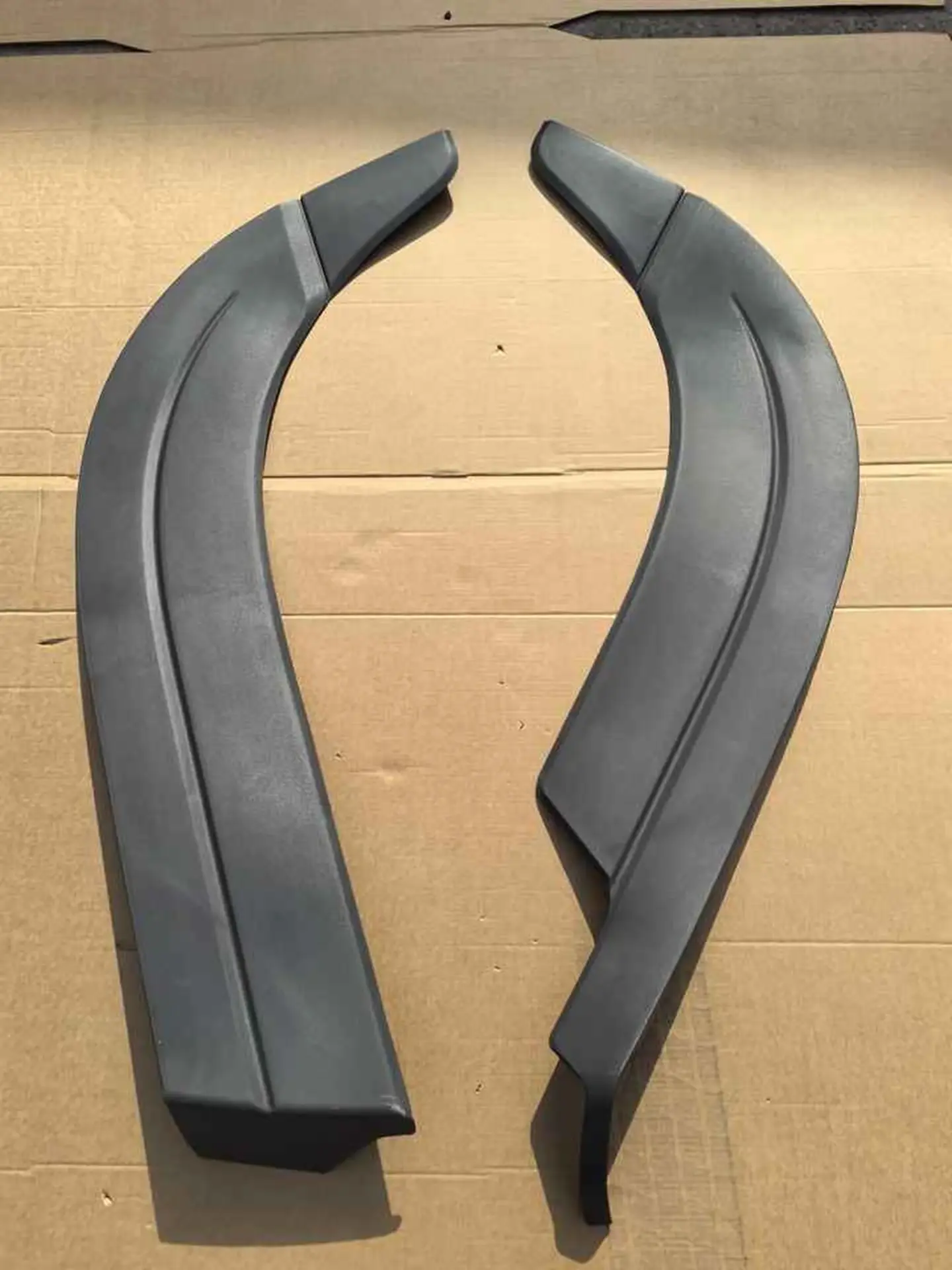 Black Plastic Fender / Mud Flap for Hino Victor