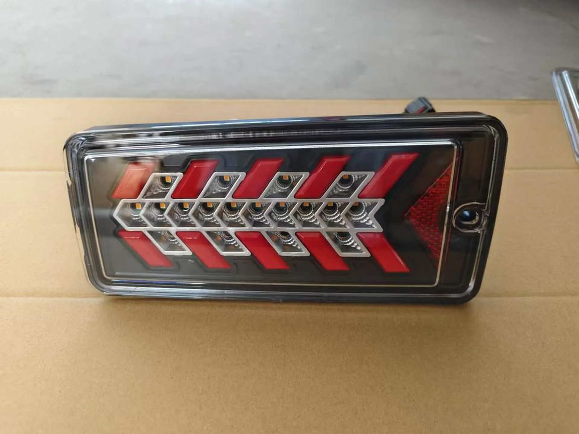 12V24V Black Plastic Tail Light for Daihatsu Hijet