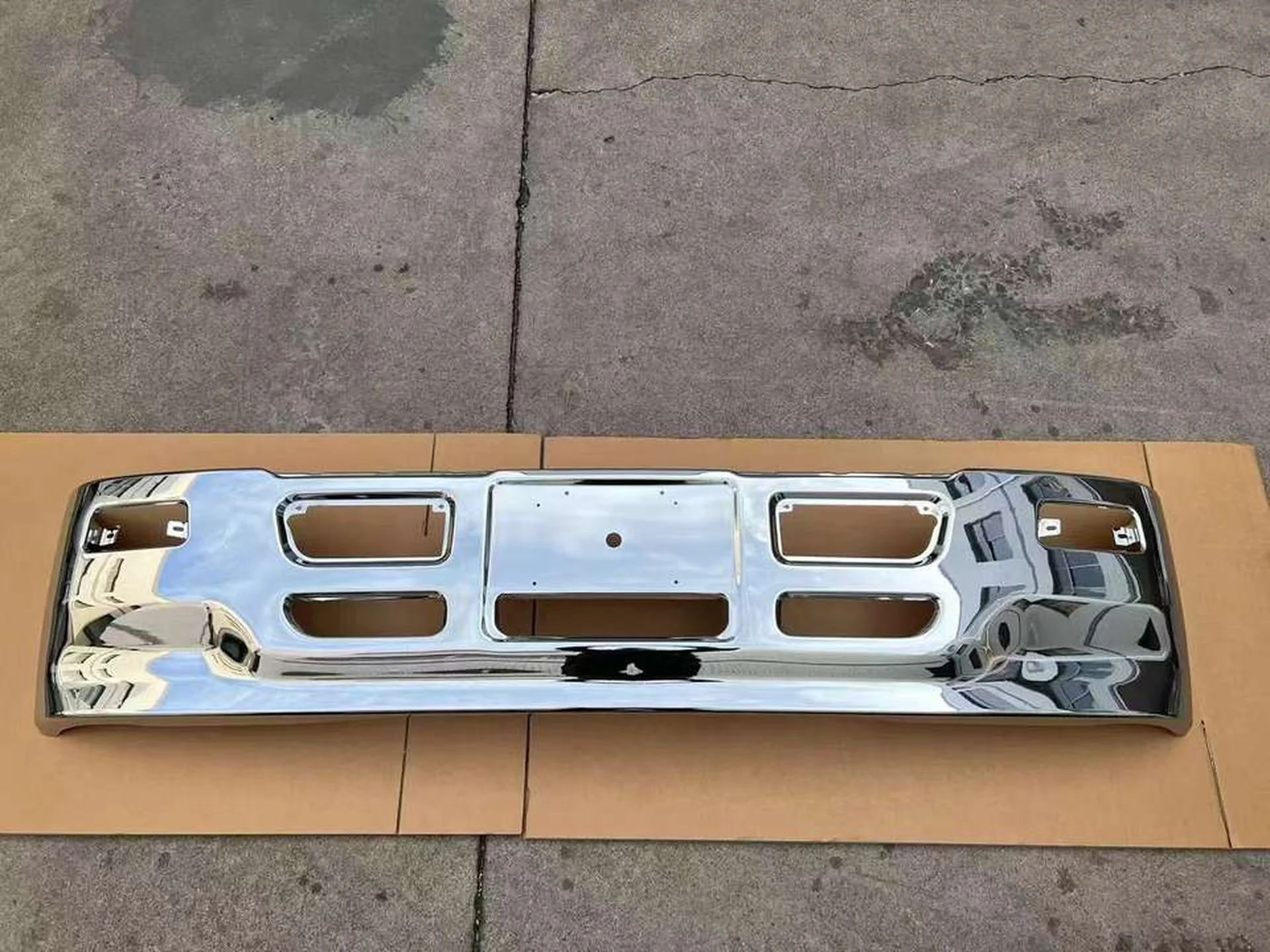 240CM Chrome Metal Bumper for Hino