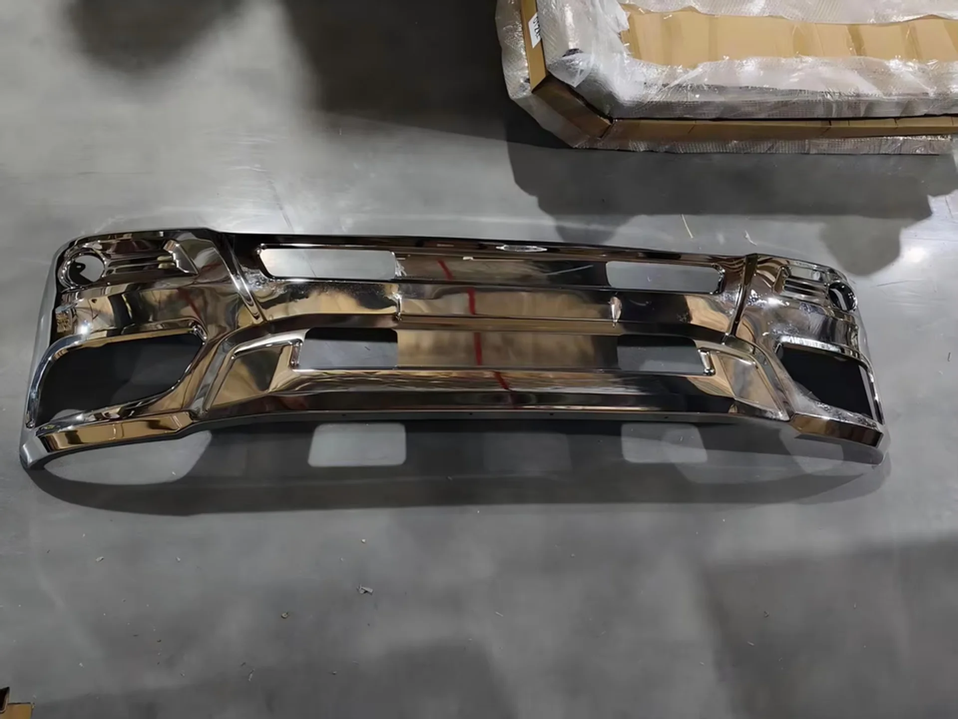 Chrome Iron Bumper for Hino Victor