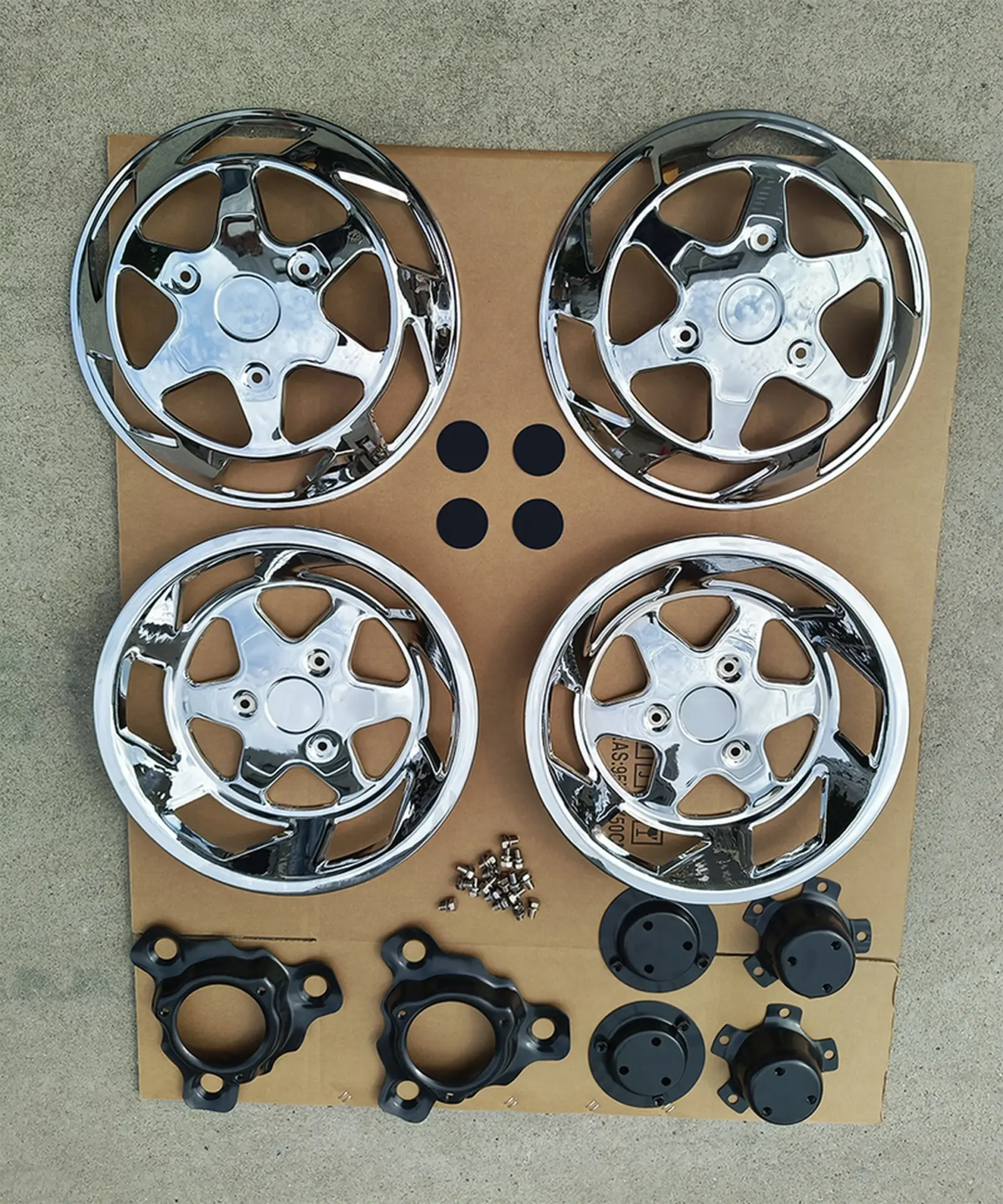 Chrome Stainless Steel / Metal Wheel Cover for Mitsubishi