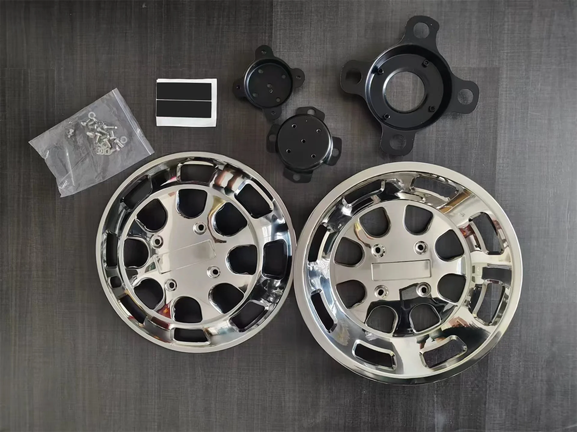 Chrome / Silver Stainless Steel / Metal Wheel Cover for Mitsubishi