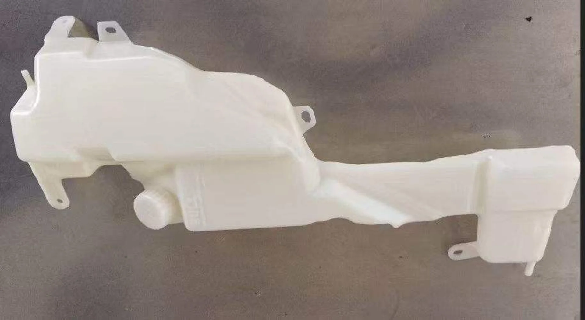 Plastic Radiator Panel for Hino Mega 500