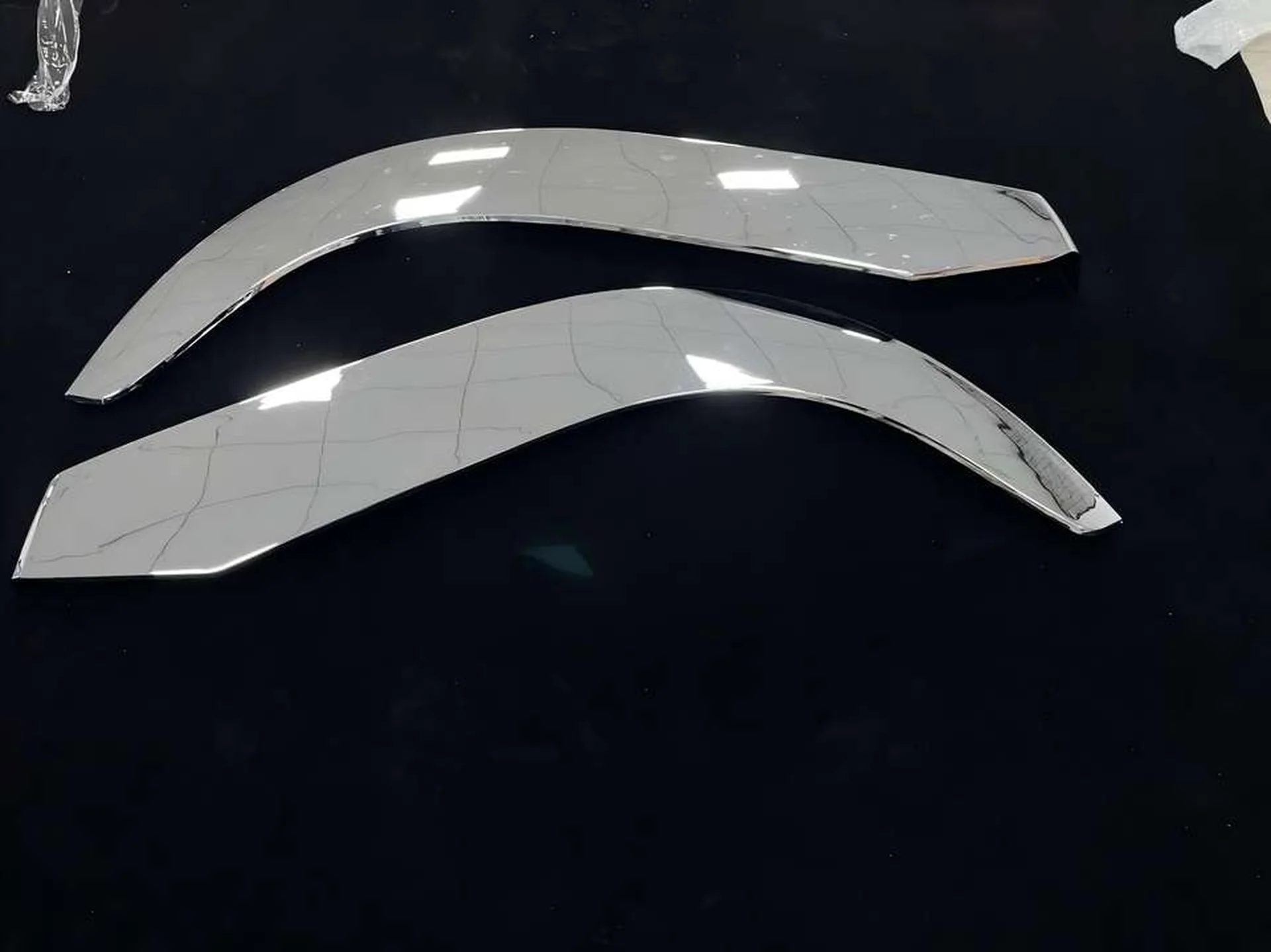 117*54CM Chrome / Black Plastic Fender / Mud Flap for Hino Mega 700
