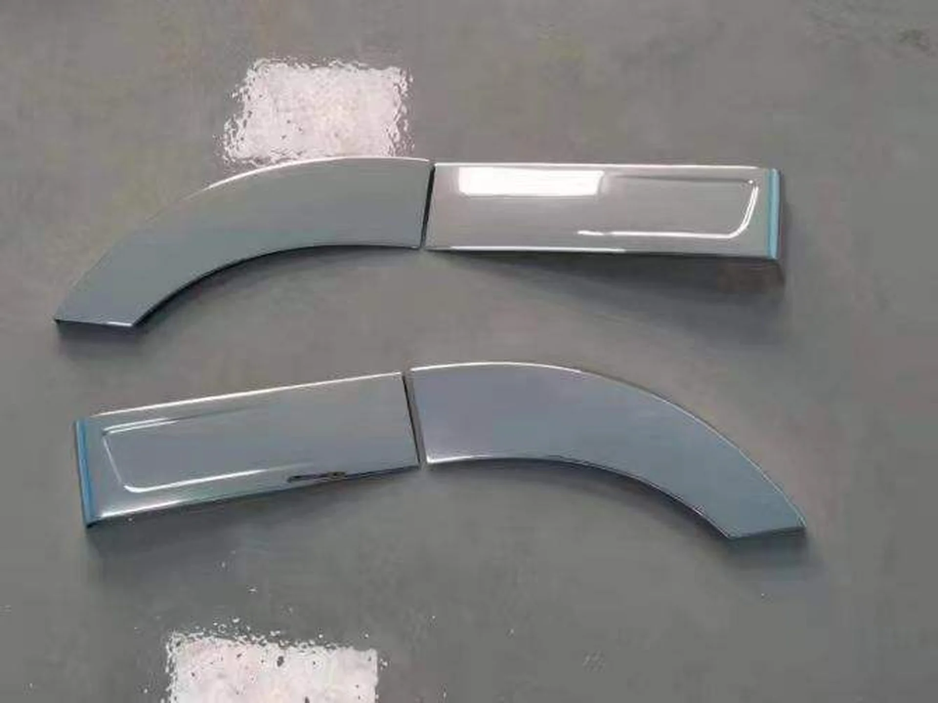 Chrome Plastic Fender / Mud Flap for Hino Mega 700