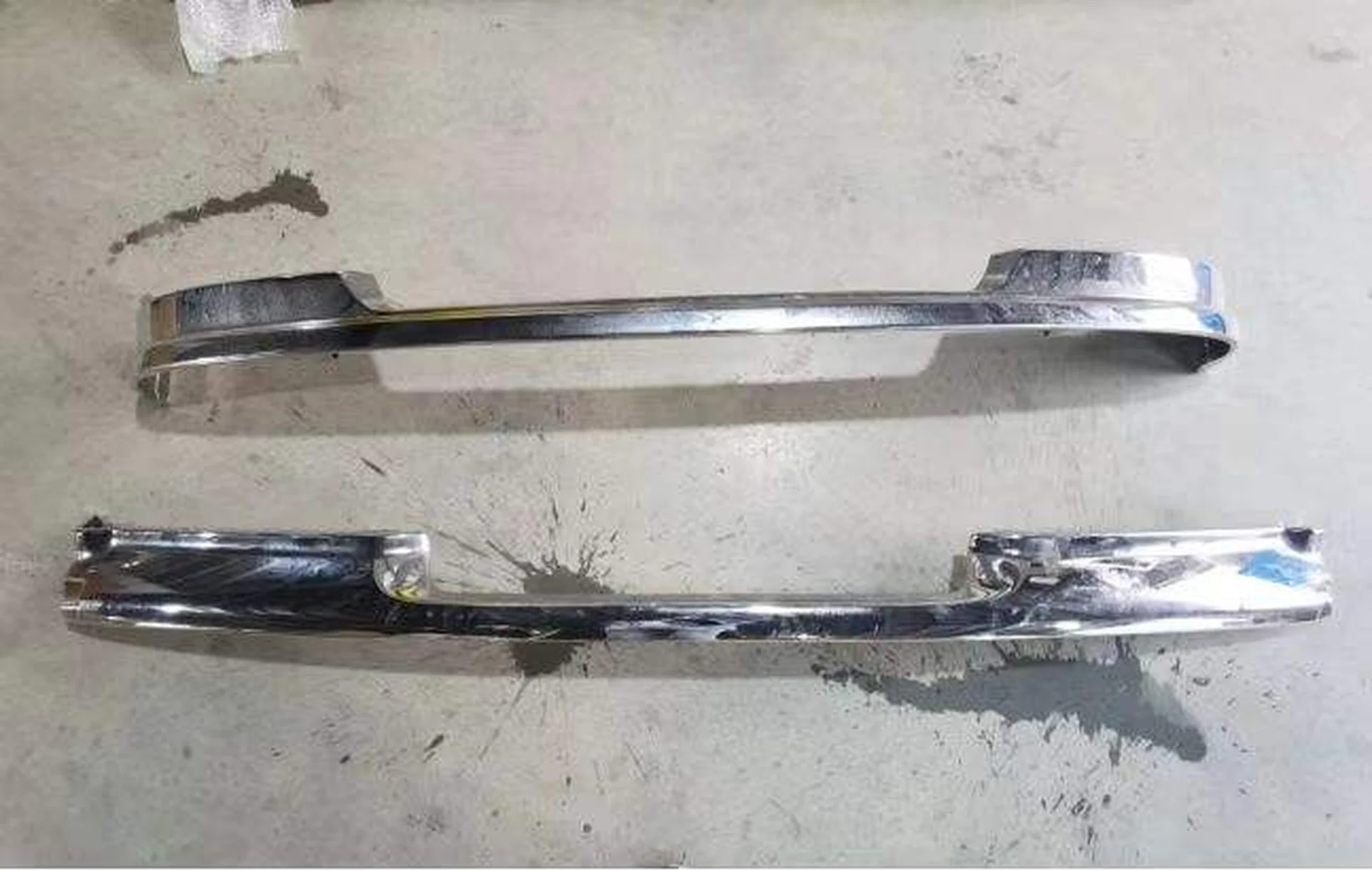 Chrome / White Metal Bumper for Hino FM3M / FM2K