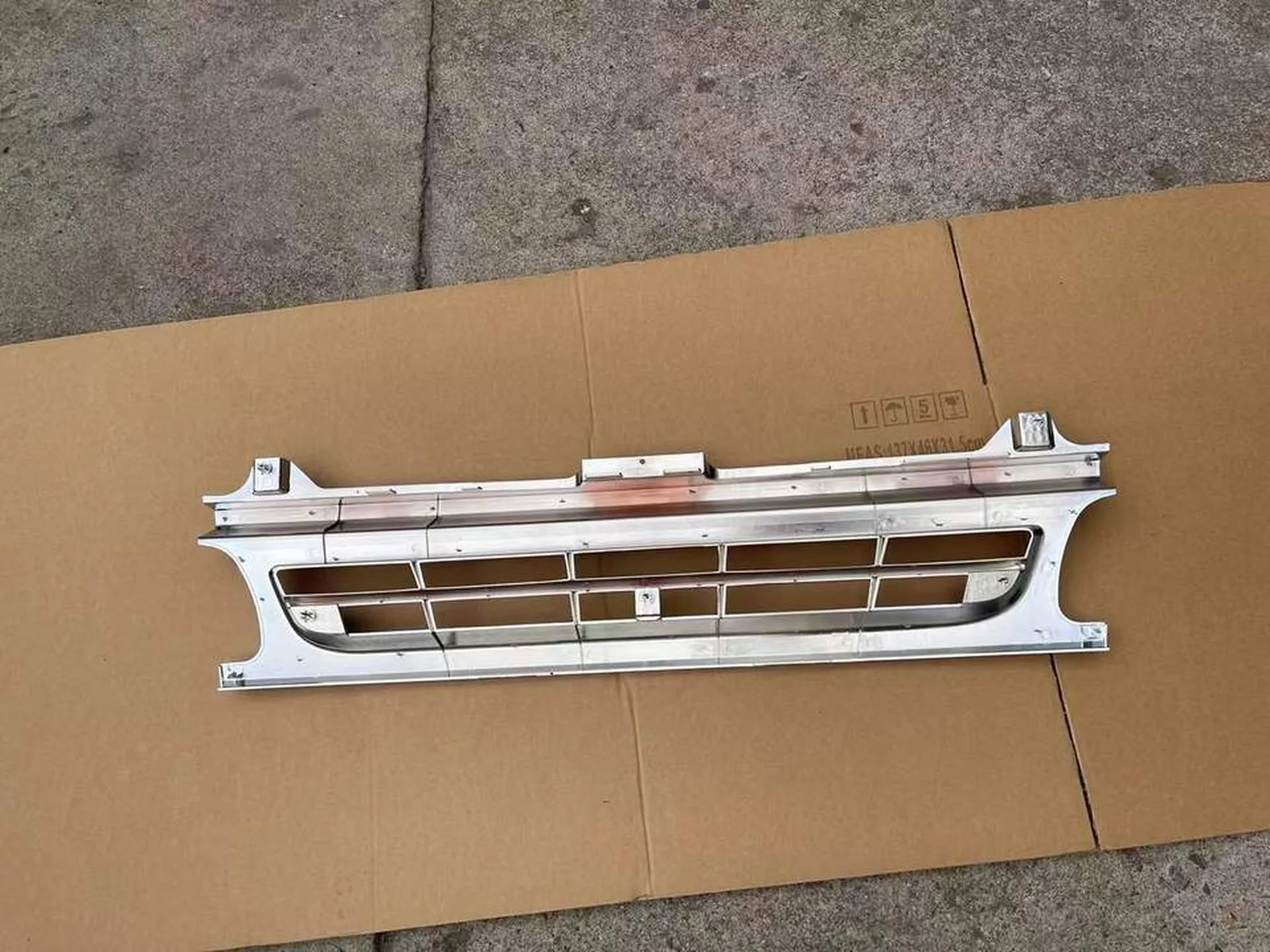 110CM Chrome / Gray Plastic Grille for Hino FB4J / FC4J