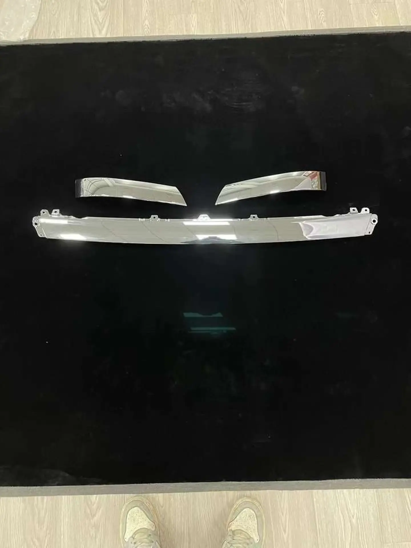 40*7CM Black Plastic Front Panel / Garnish for Hino 300 Dutro