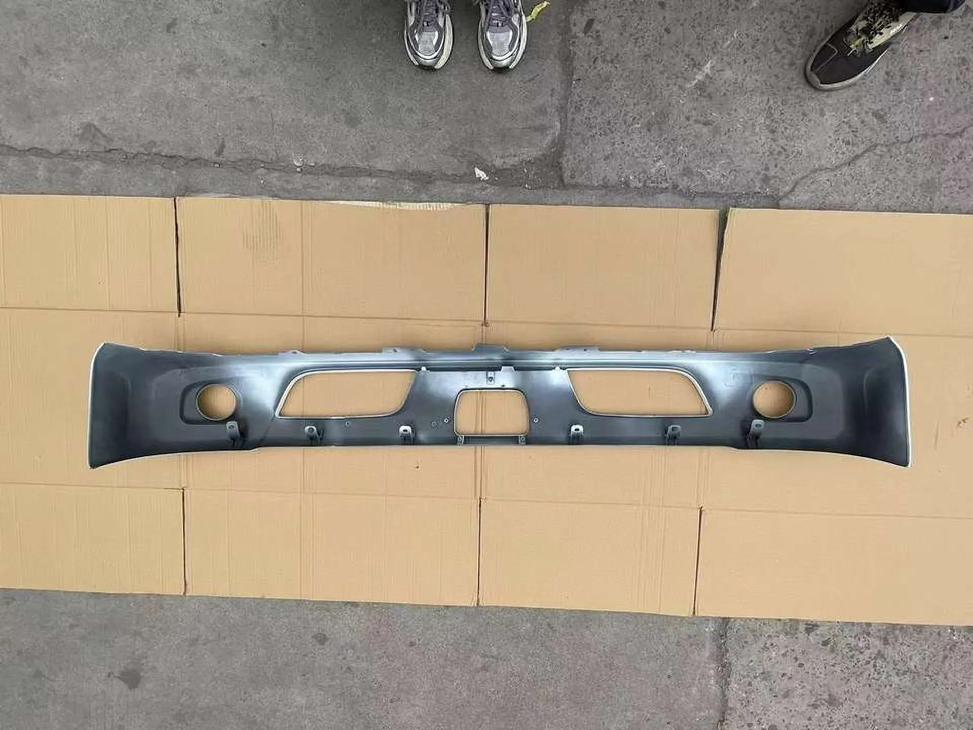 Black Metal Front Panel / Garnish for Hino 300 Dutro