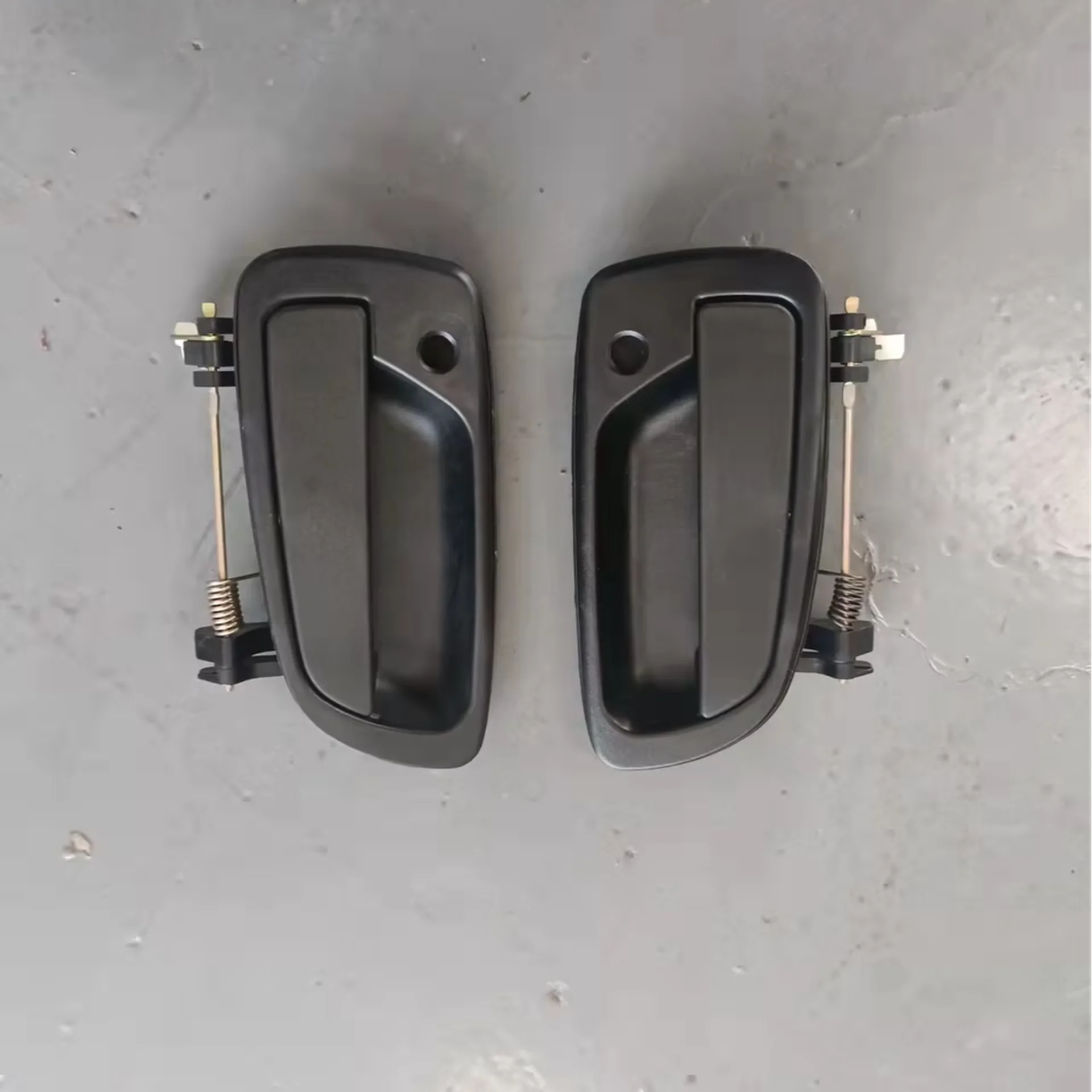 Black Plastic Door Handle for Hino 300 Dutro