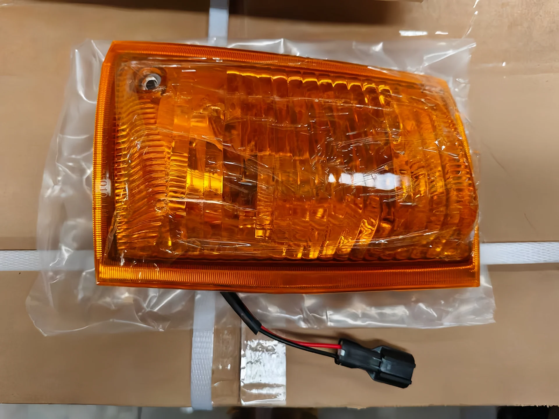 12V24V Plastic Corner Lamp for Hyundai (92301-56000, 92302-56000)