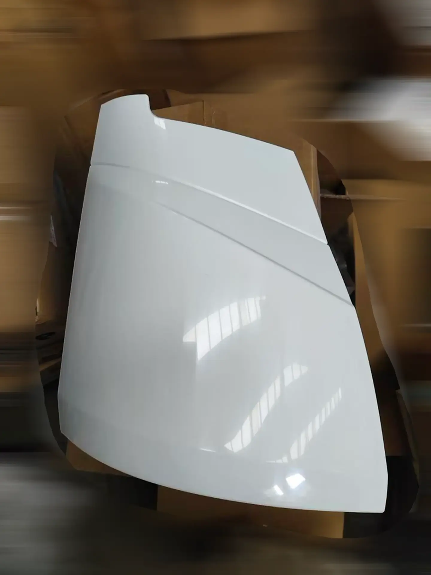 34CM White Plastic Corner Panel for Mitsubishi