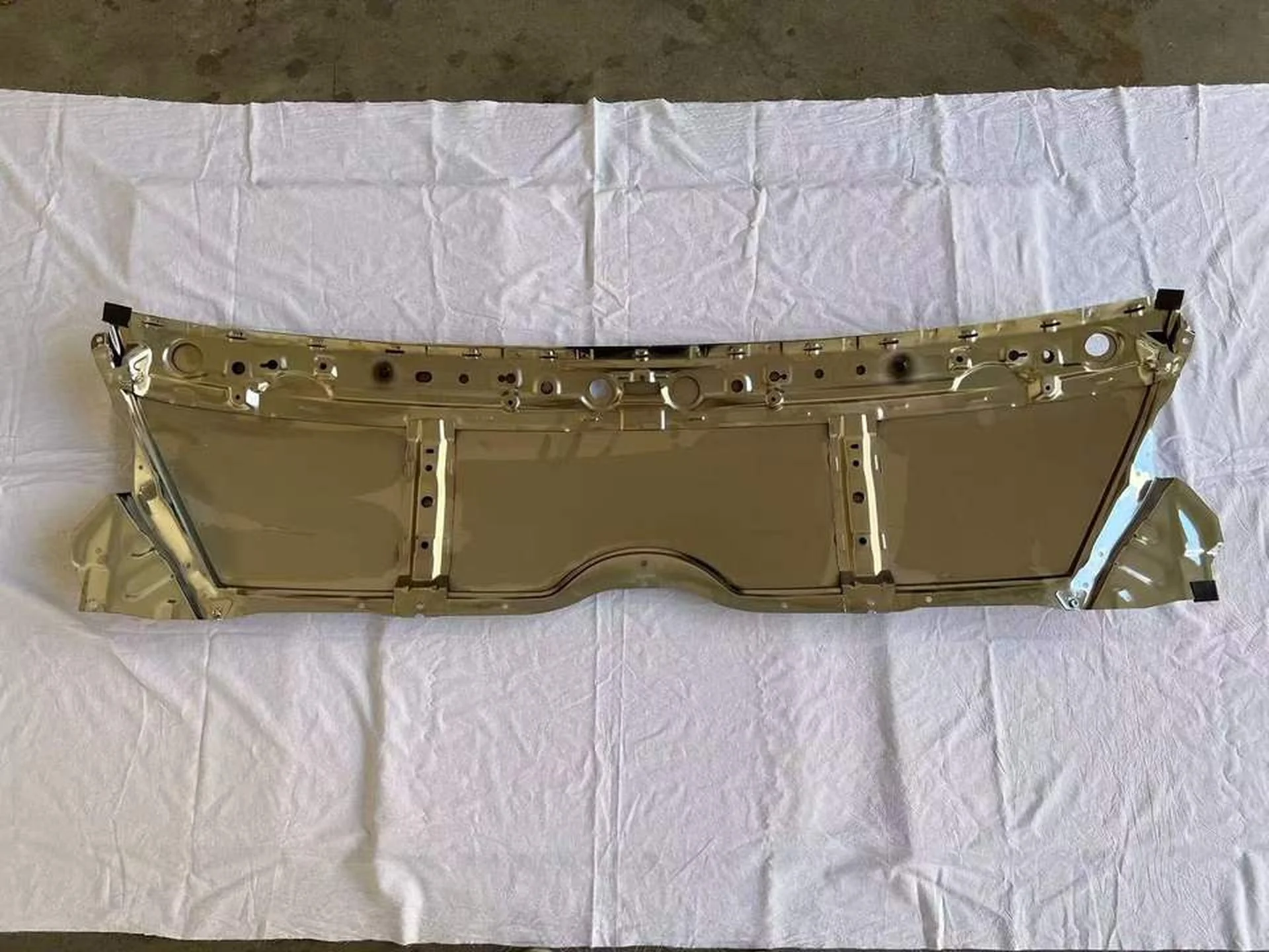 170CM Chrome / Black Metal Front Panel / Garnish for Hino 300 Dutro