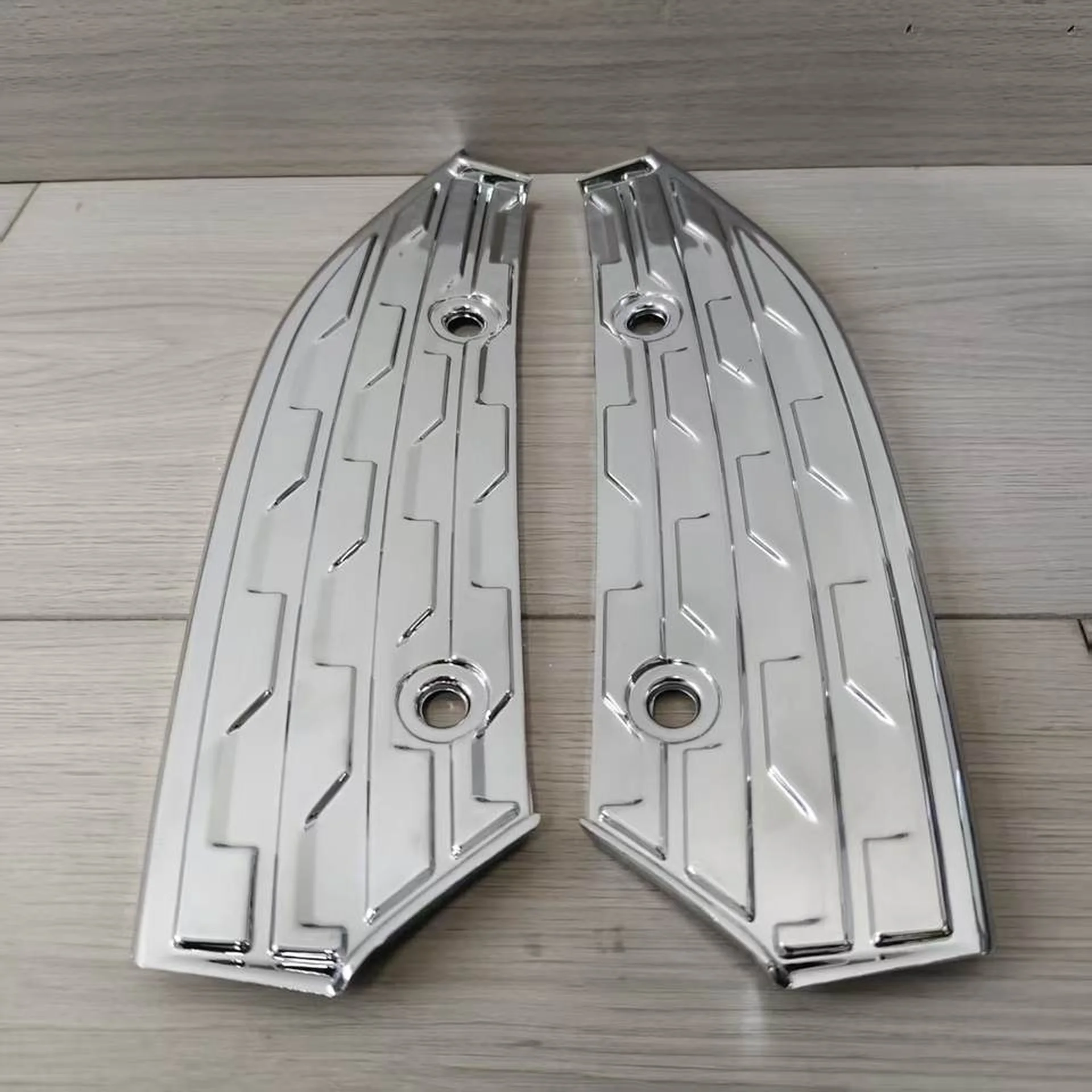 Chrome / Black Plastic Bumper for Hino New Mega 700