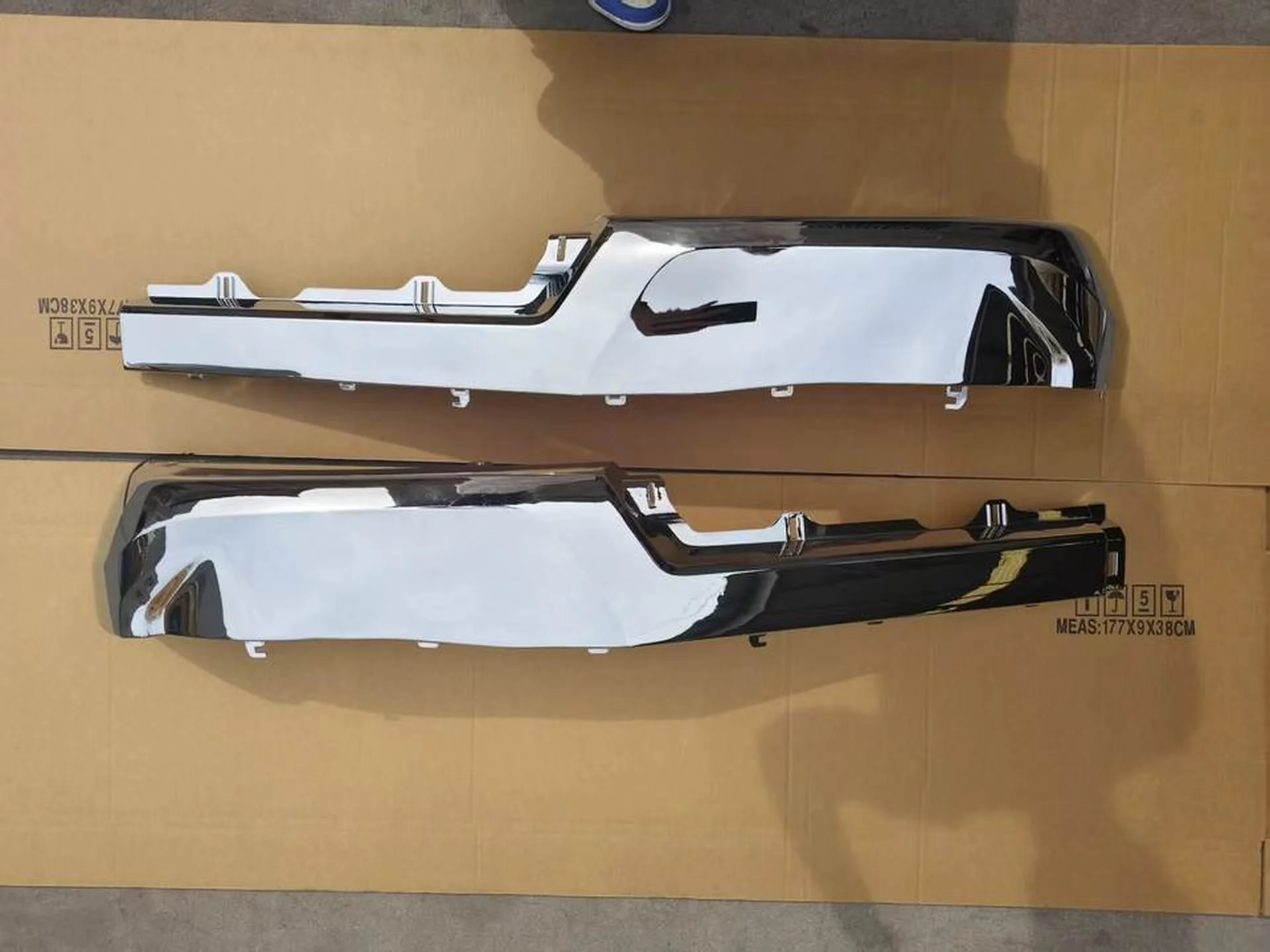 18*130CM Chrome Plastic Bumper for Hino New Mega 700