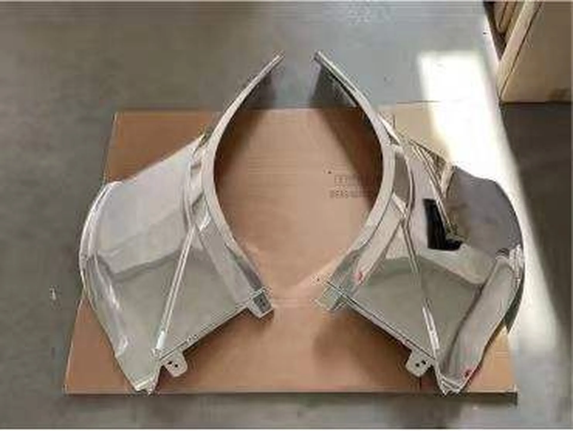 Chrome / White Plastic Fender / Mud Flap for Isuzu Giga 2017