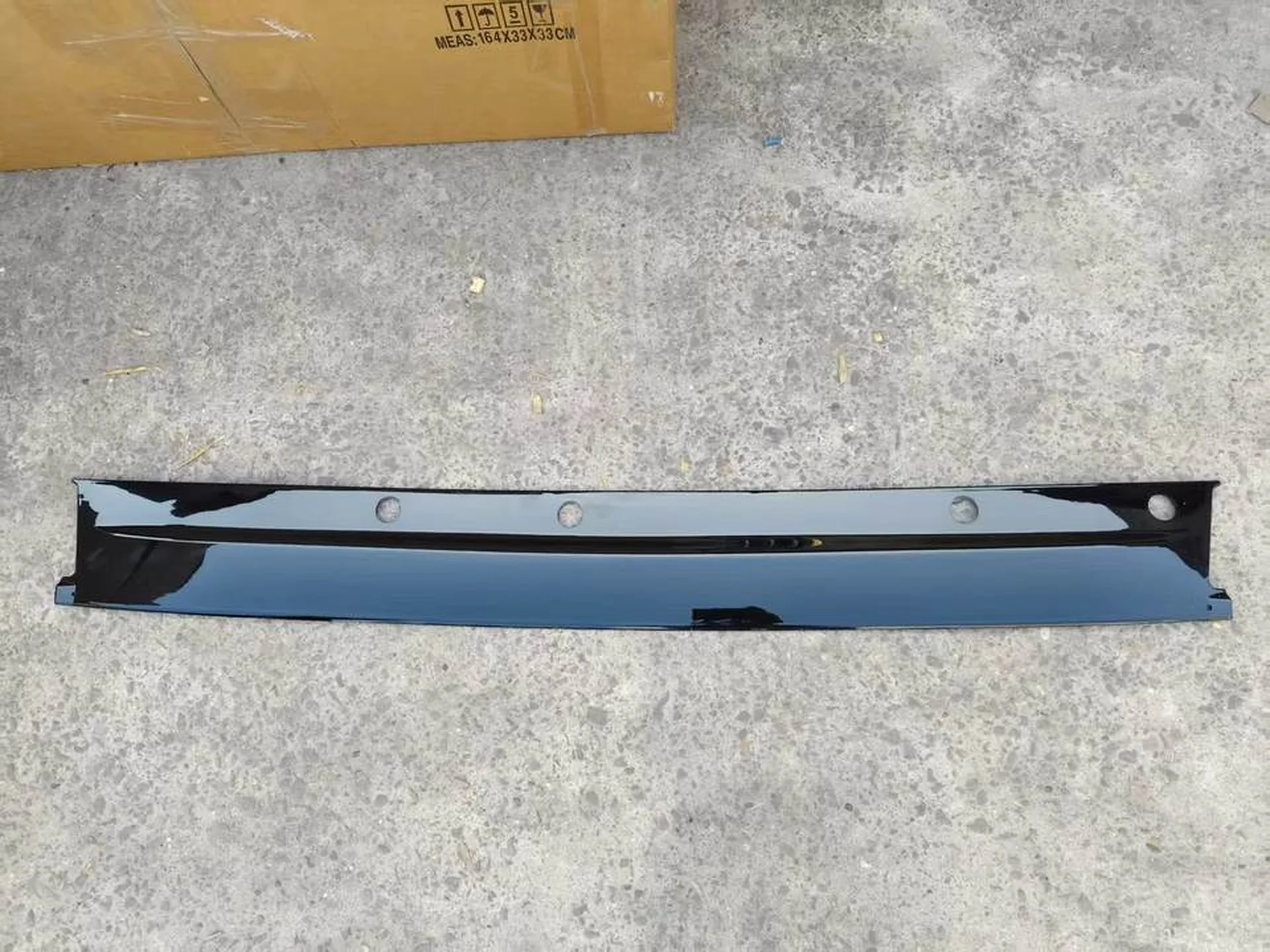 135/165CM Chrome / Black Plastic Wiper Panel / Arm for Isuzu NQR 600P
