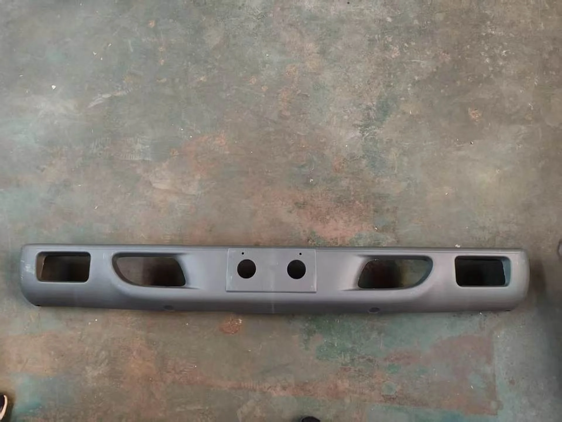 200CM Black / Gray Plastic Bumper for Isuzu NQR 600P