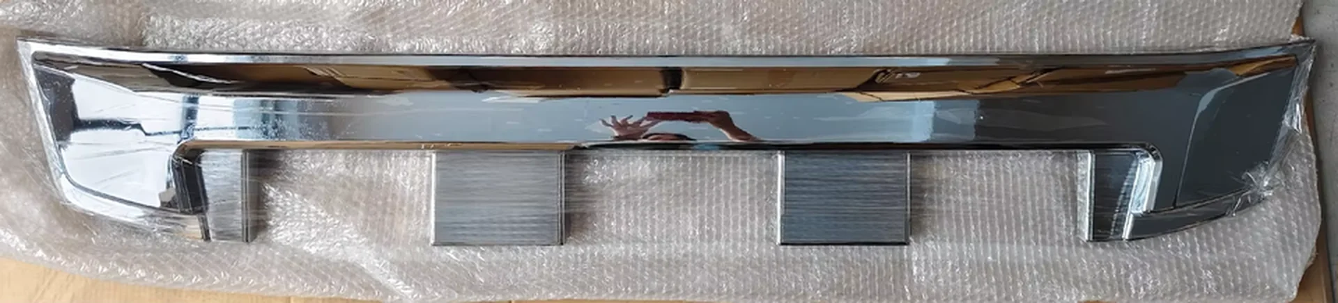 Black Plastic Grille for Hino Victor